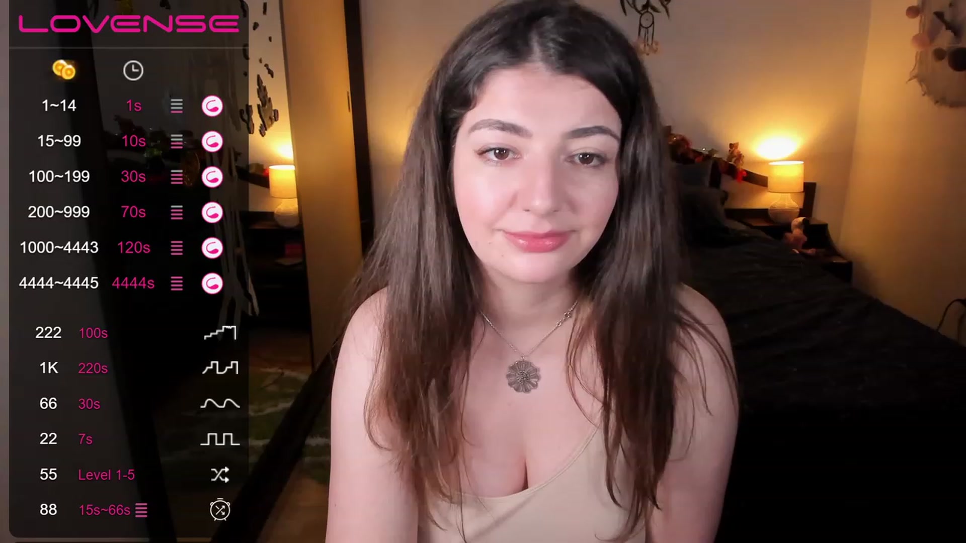 Gallery image thumbnail from LaurieLay's myfreecams stream on, 11/18/2022, 16:12 image 11 of 20