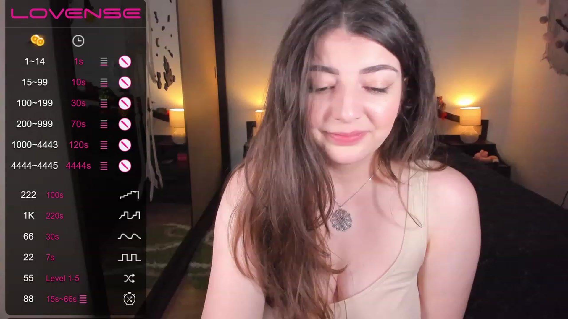 Gallery image thumbnail from LaurieLay's myfreecams stream on, 11/19/2022, 15:35 image 9 of 20