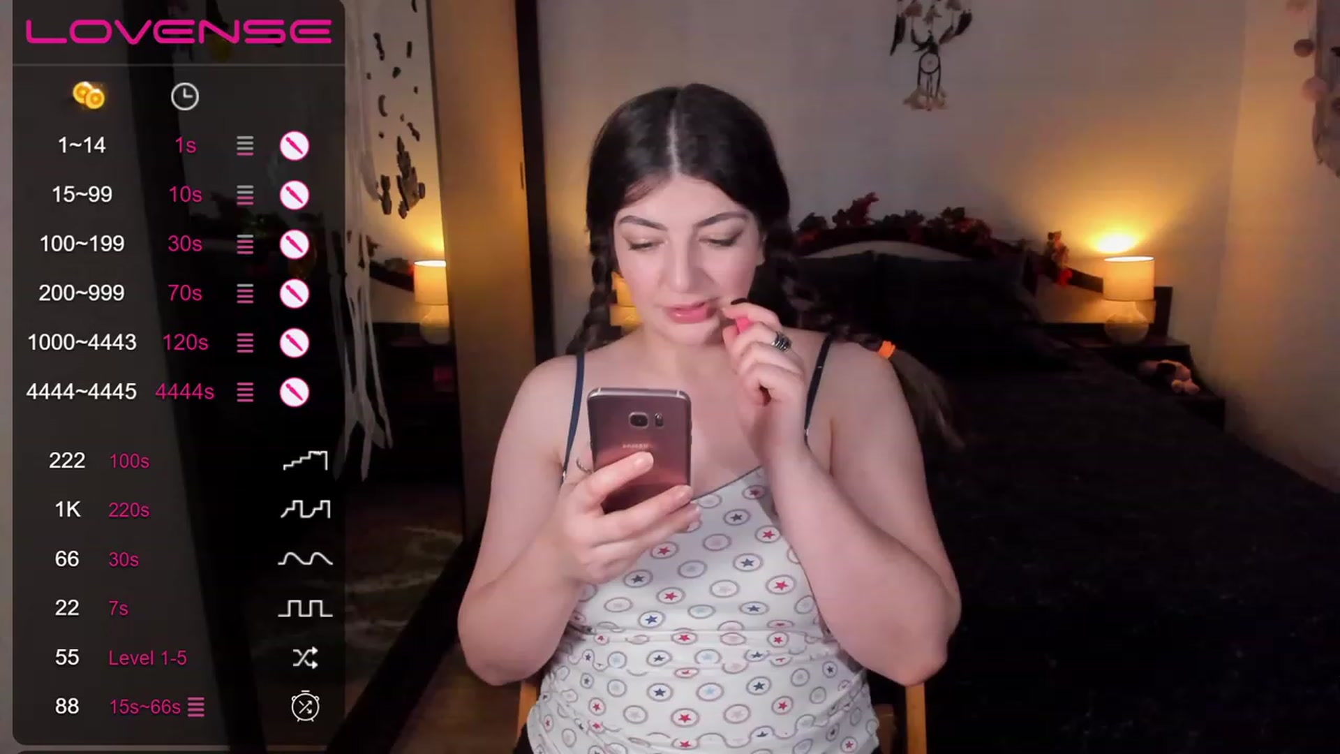 Gallery image thumbnail from LaurieLay's myfreecams stream on, 11/20/2022, 16:03 image 5 of 20