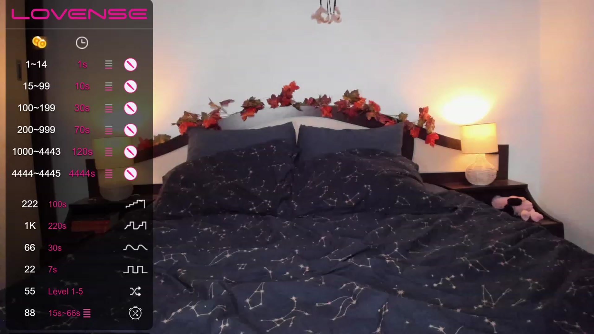 Gallery image thumbnail from LaurieLay's myfreecams stream on, 11/20/2022, 19:16 image 3 of 20