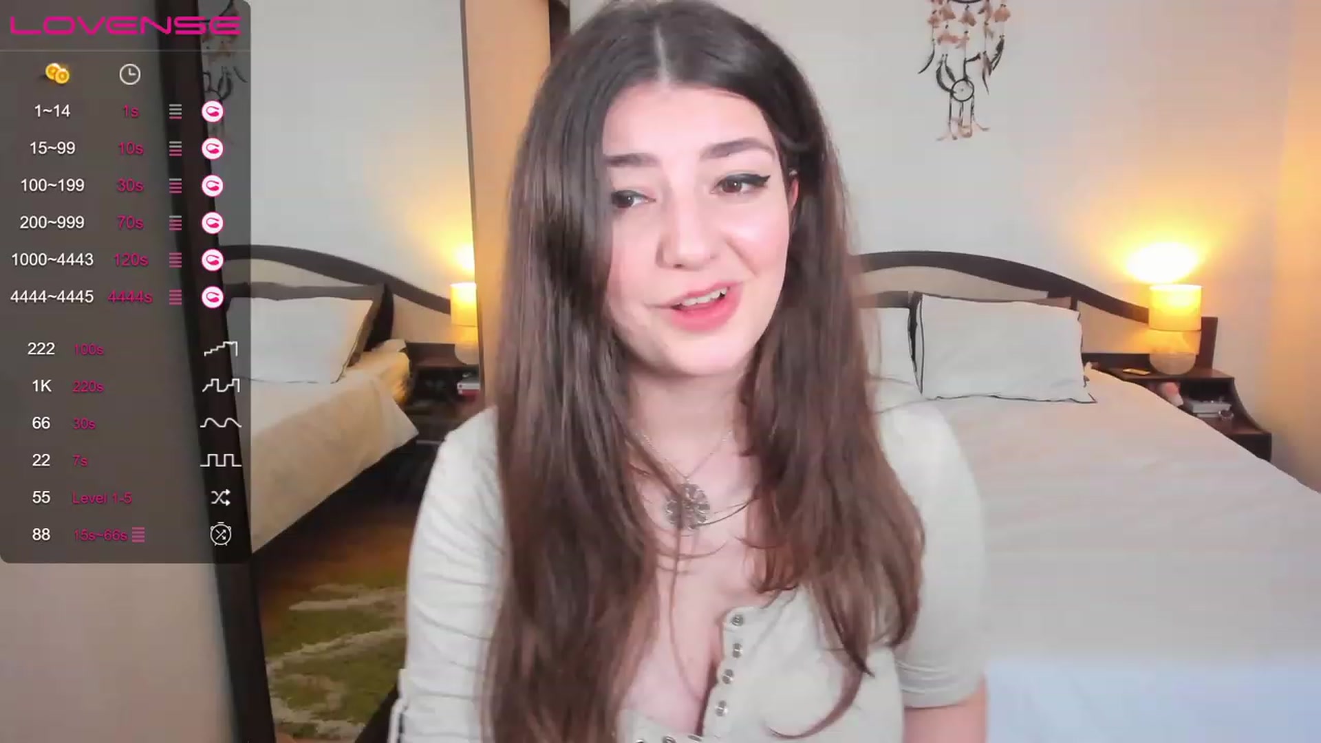 Gallery image thumbnail from LaurieLay's myfreecams stream on, 03/27/2023, 14:44 image 2 of 20