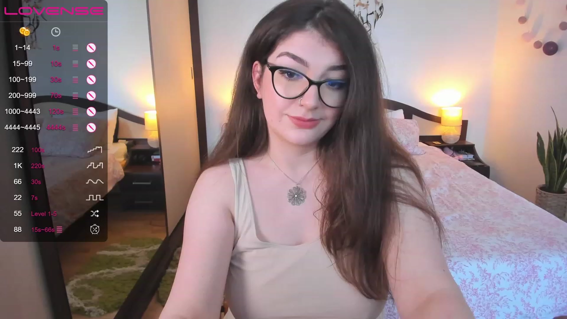 Gallery image thumbnail from LaurieLay's myfreecams stream on, 04/24/2023, 12:43 image 5 of 20