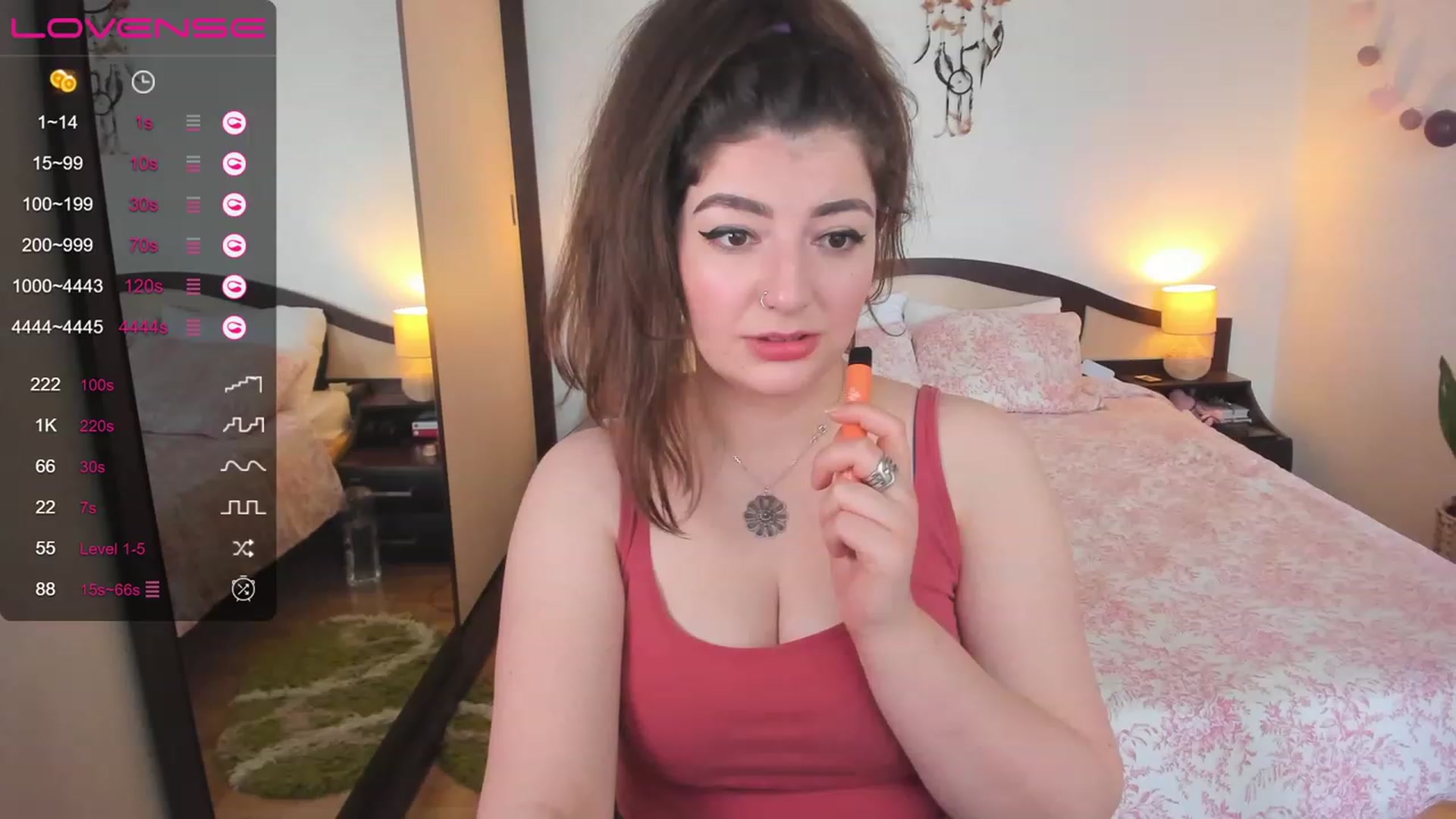 Gallery image thumbnail from LaurieLay's myfreecams stream on, 04/25/2023, 12:38 image 6 of 20