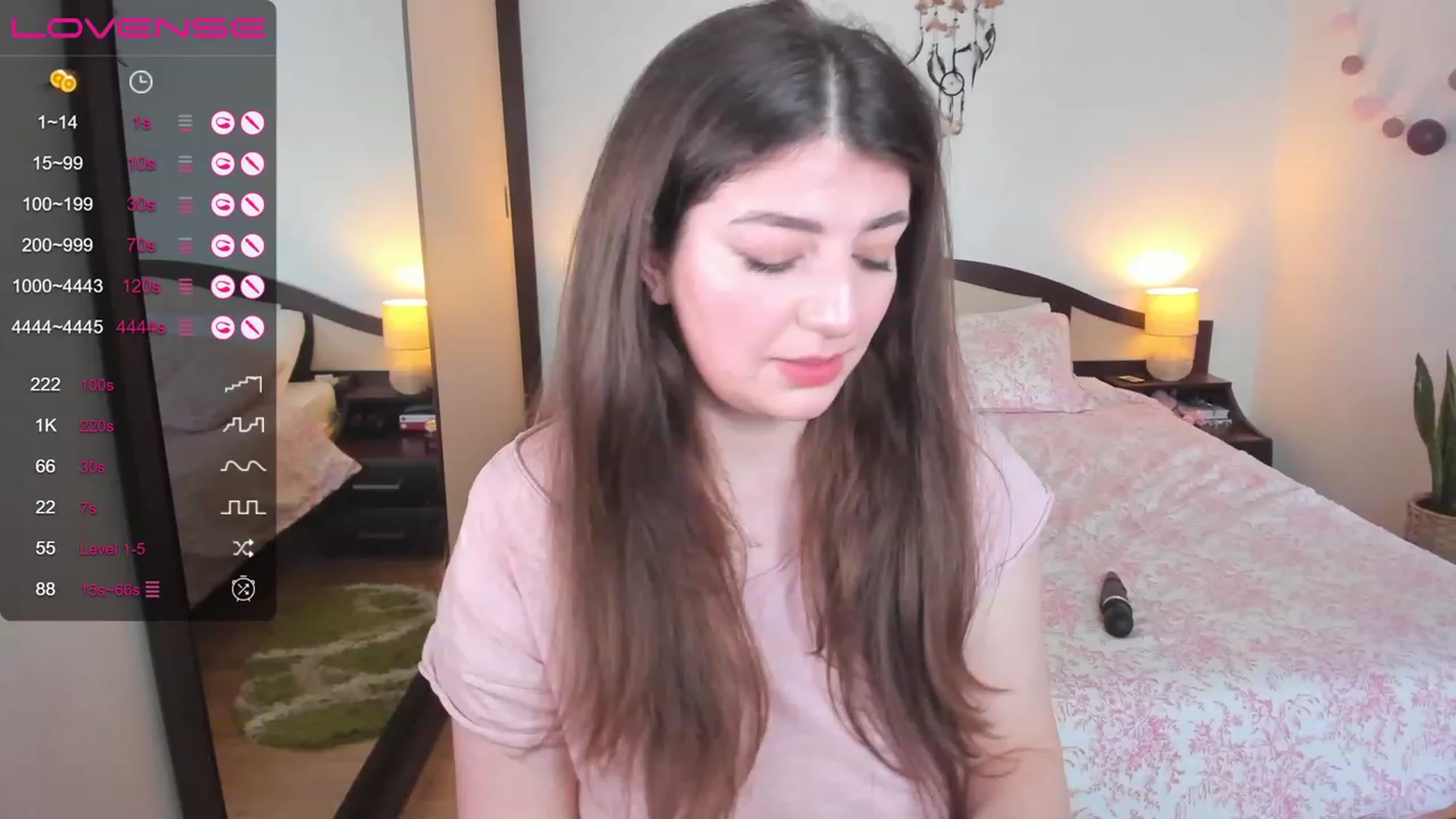 Gallery image thumbnail from LaurieLay's myfreecams stream on, 04/26/2023, 13:17 image 13 of 20