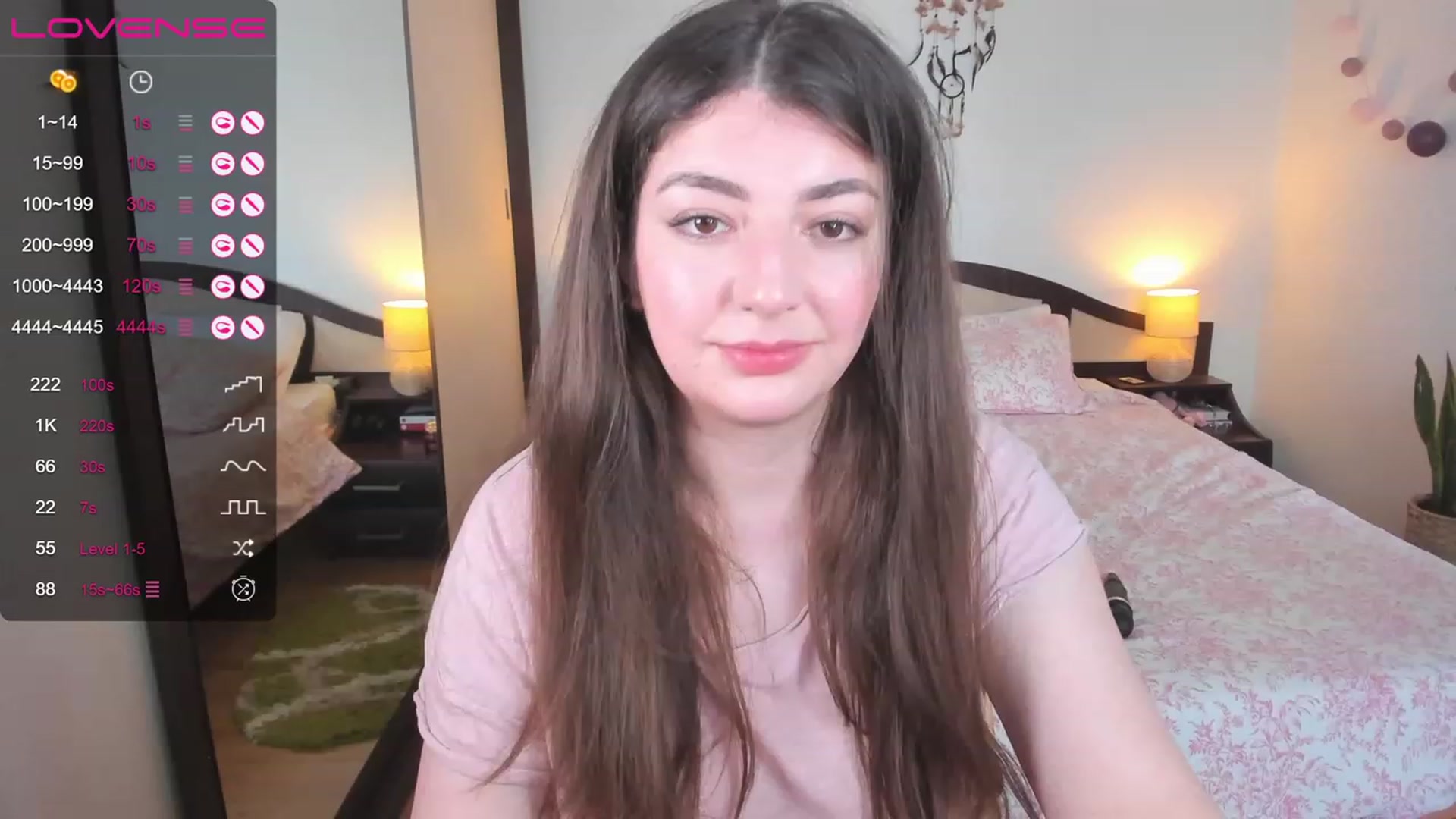 Gallery image thumbnail from LaurieLay's myfreecams stream on, 04/26/2023, 13:17 image 14 of 20