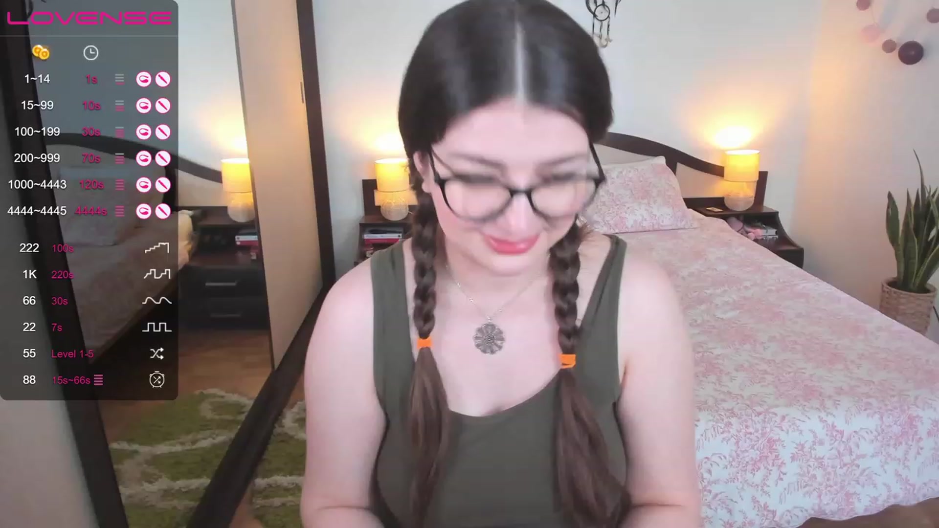 Gallery image thumbnail from LaurieLay's myfreecams stream on, 04/27/2023, 13:08 image 11 of 20
