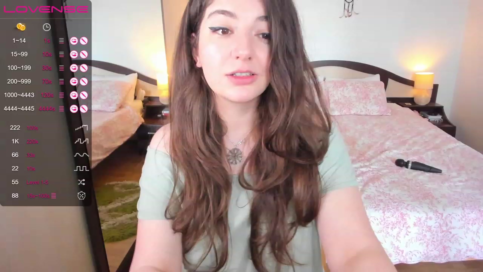 Gallery image thumbnail from LaurieLay's myfreecams stream on, 05/07/2023, 14:31 image 10 of 20