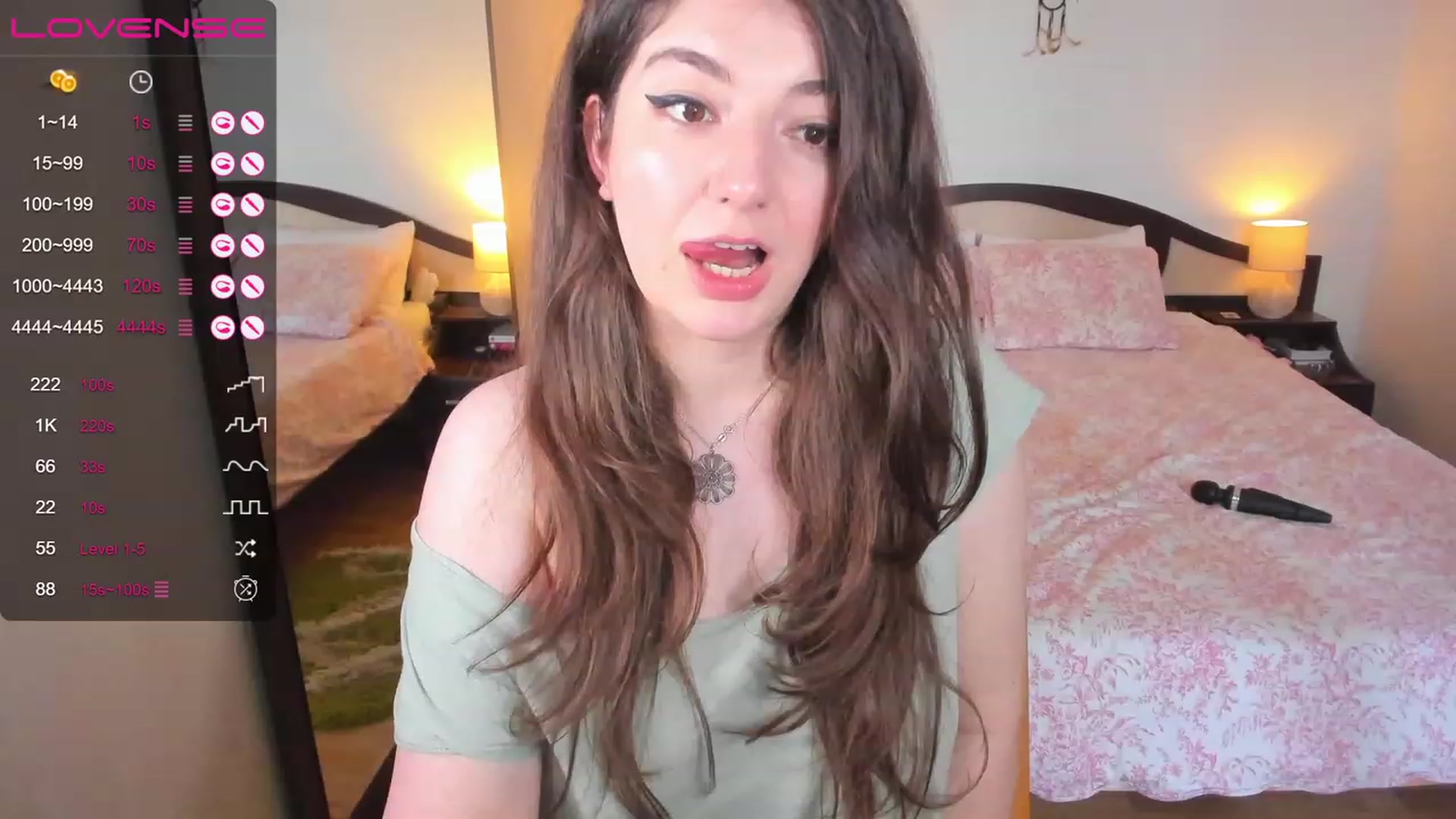Gallery image thumbnail from LaurieLay's myfreecams stream on, 05/07/2023, 14:31 image 16 of 20