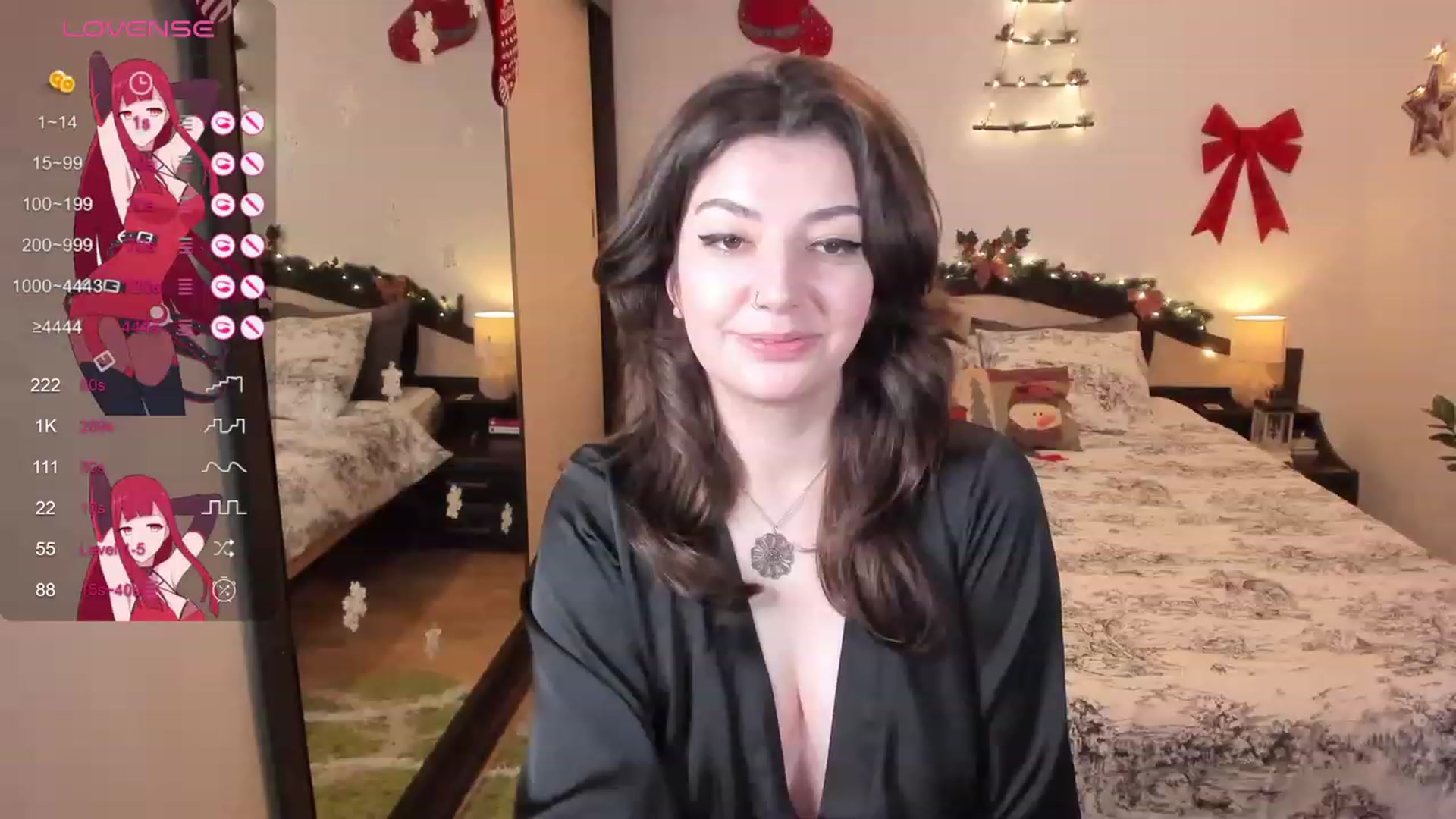 Gallery image thumbnail from LaurieLay's myfreecams stream on, 12/07/2023, 17:25 image 7 of 20