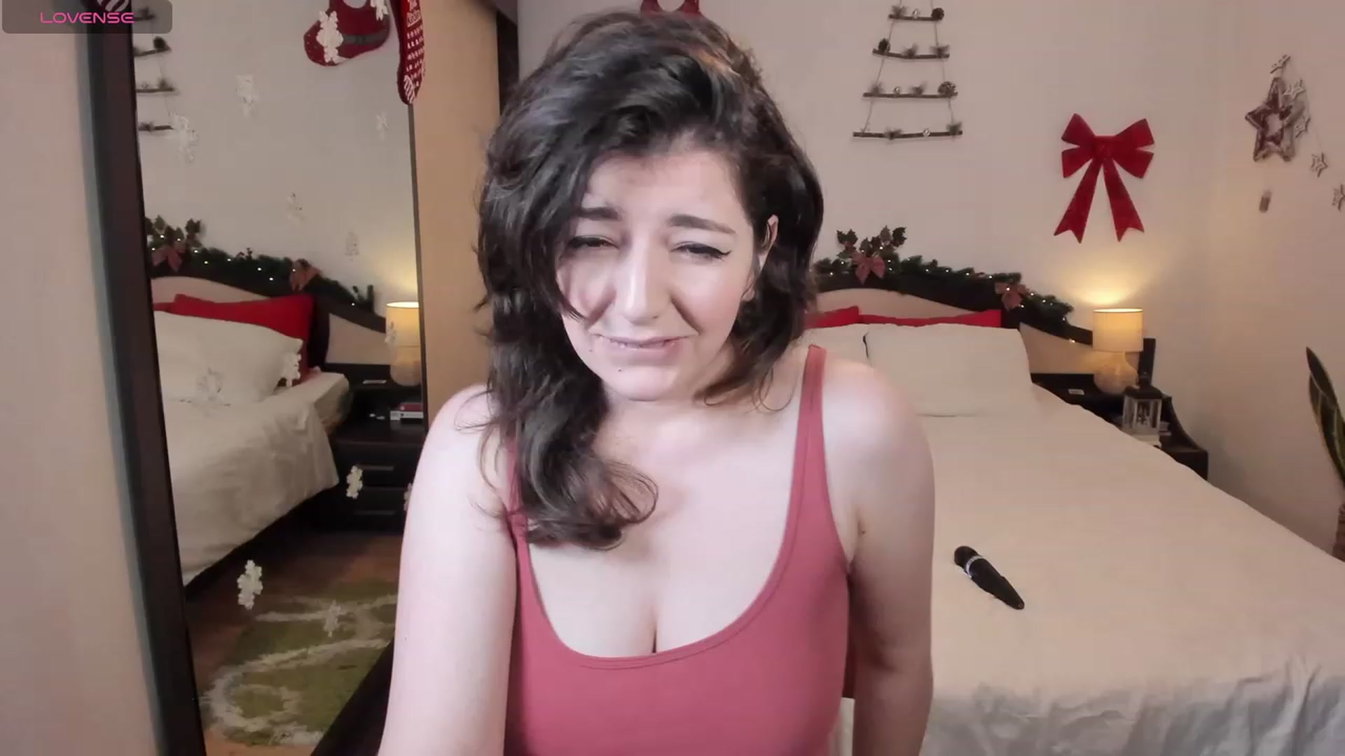 Gallery image thumbnail from LaurieLay's myfreecams stream on, 01/07/2024, 15:18 image 1 of 20