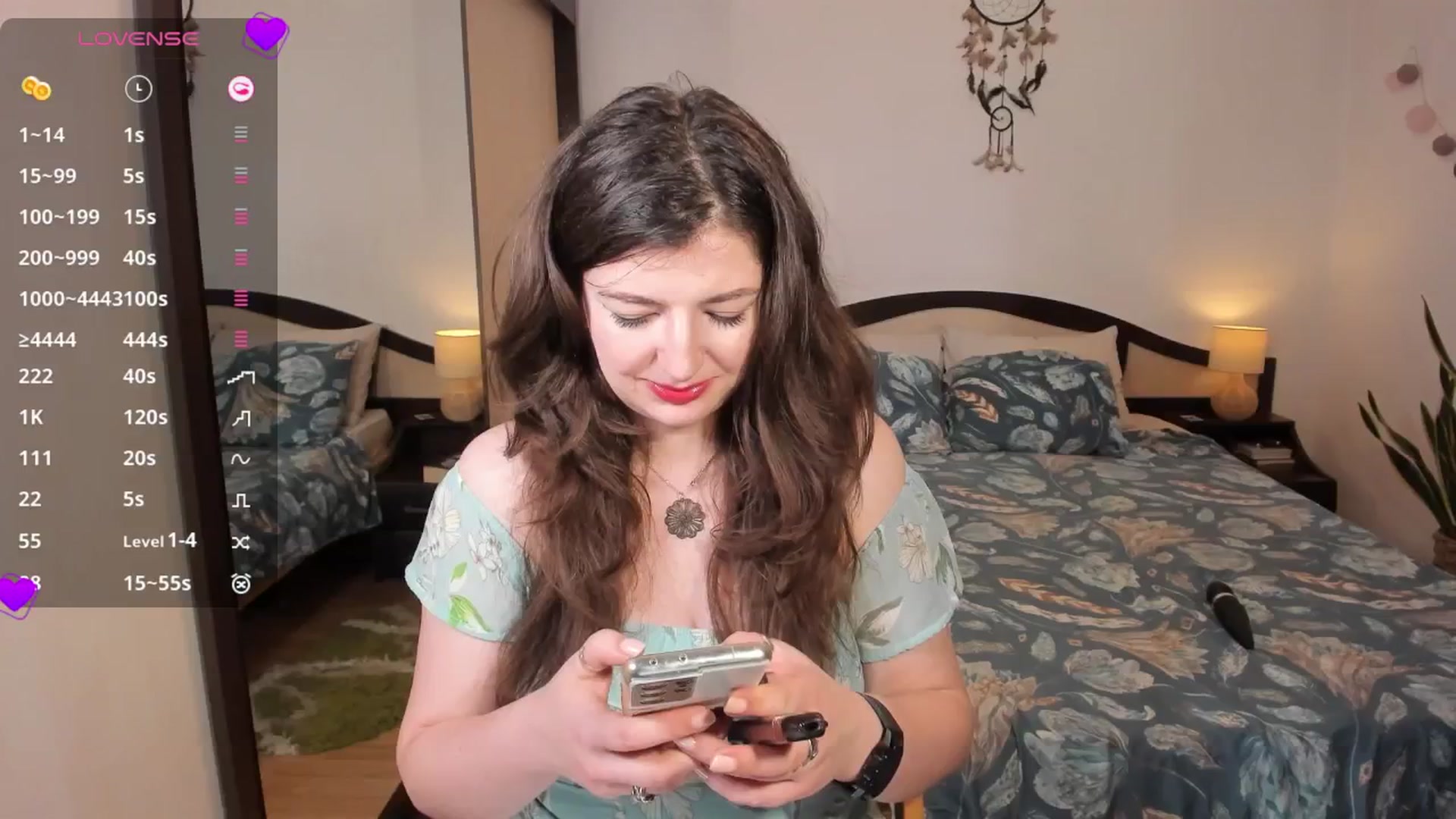 Gallery image thumbnail from LaurieLay's myfreecams stream on, 07/19/2025, 14:43 image 3 of 20