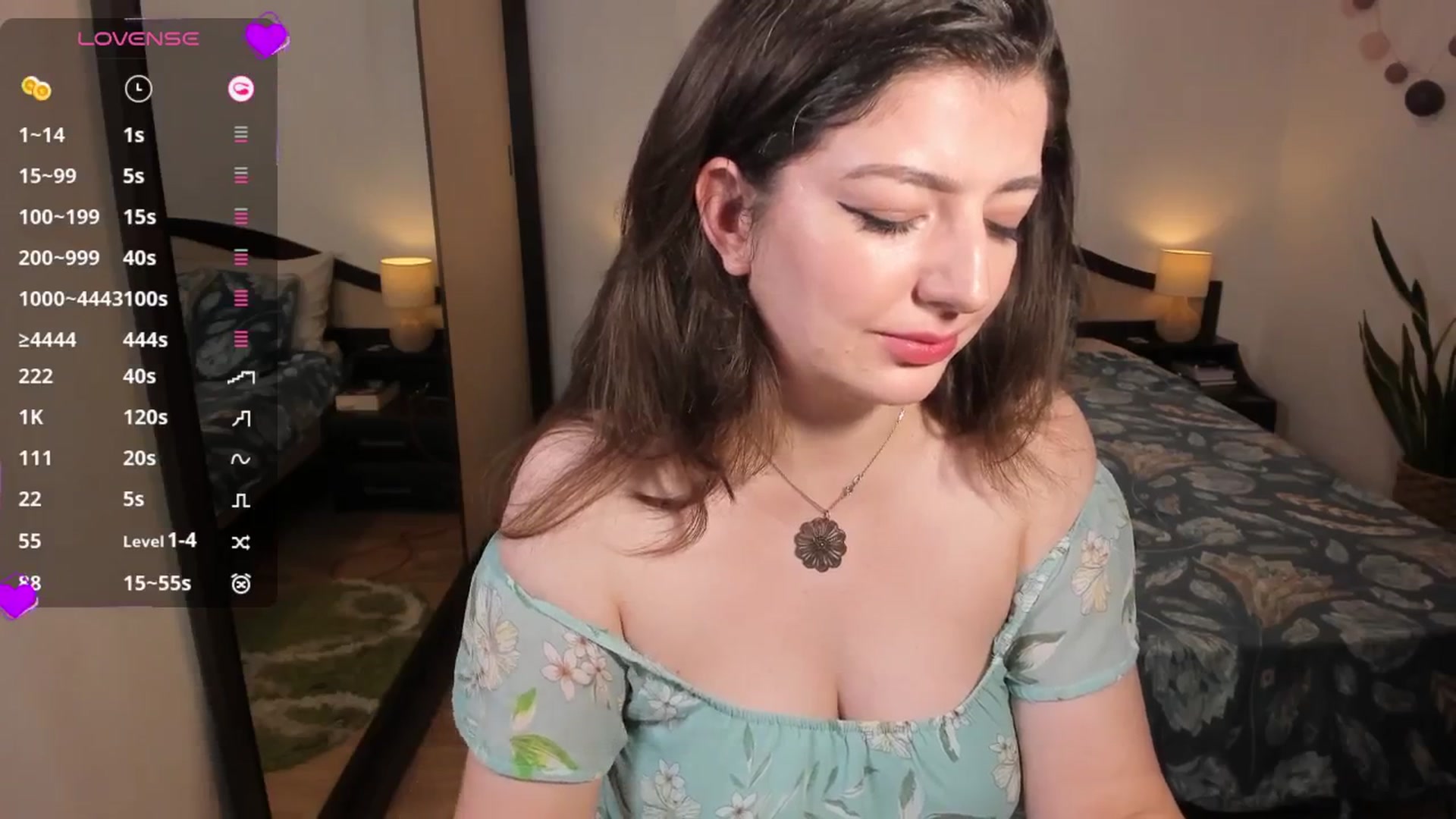 Gallery image thumbnail from LaurieLay's myfreecams stream on, 07/24/2025, 14:40 image 7 of 20