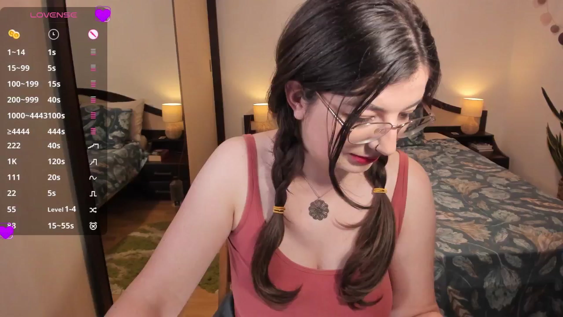 Gallery image thumbnail from LaurieLay's myfreecams stream on, 08/14/2025, 12:08 image 20 of 20