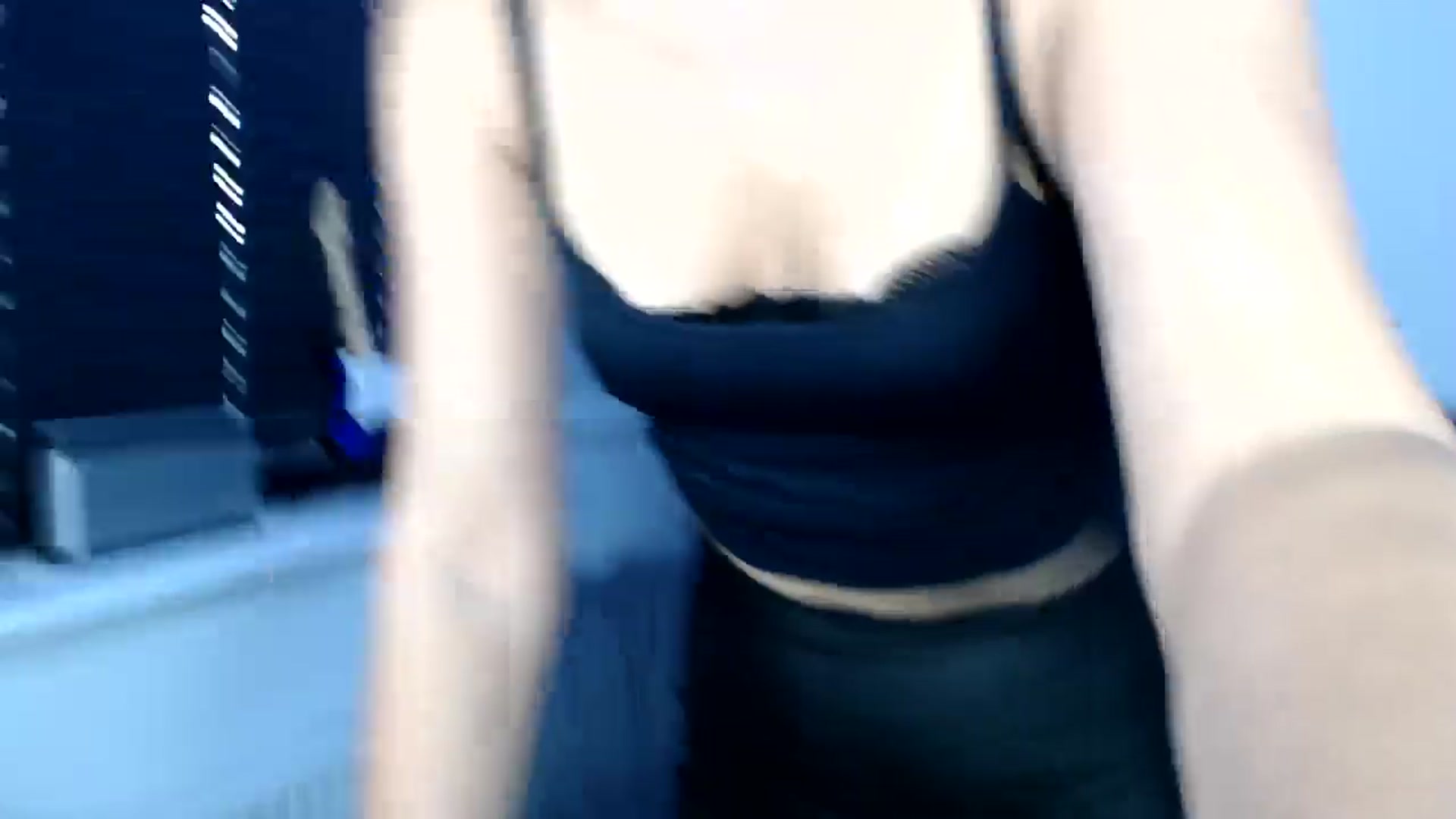 Gallery image thumbnail from LavIson's myfreecams stream on, 10/07/2024, 12:41 image 12 of 20