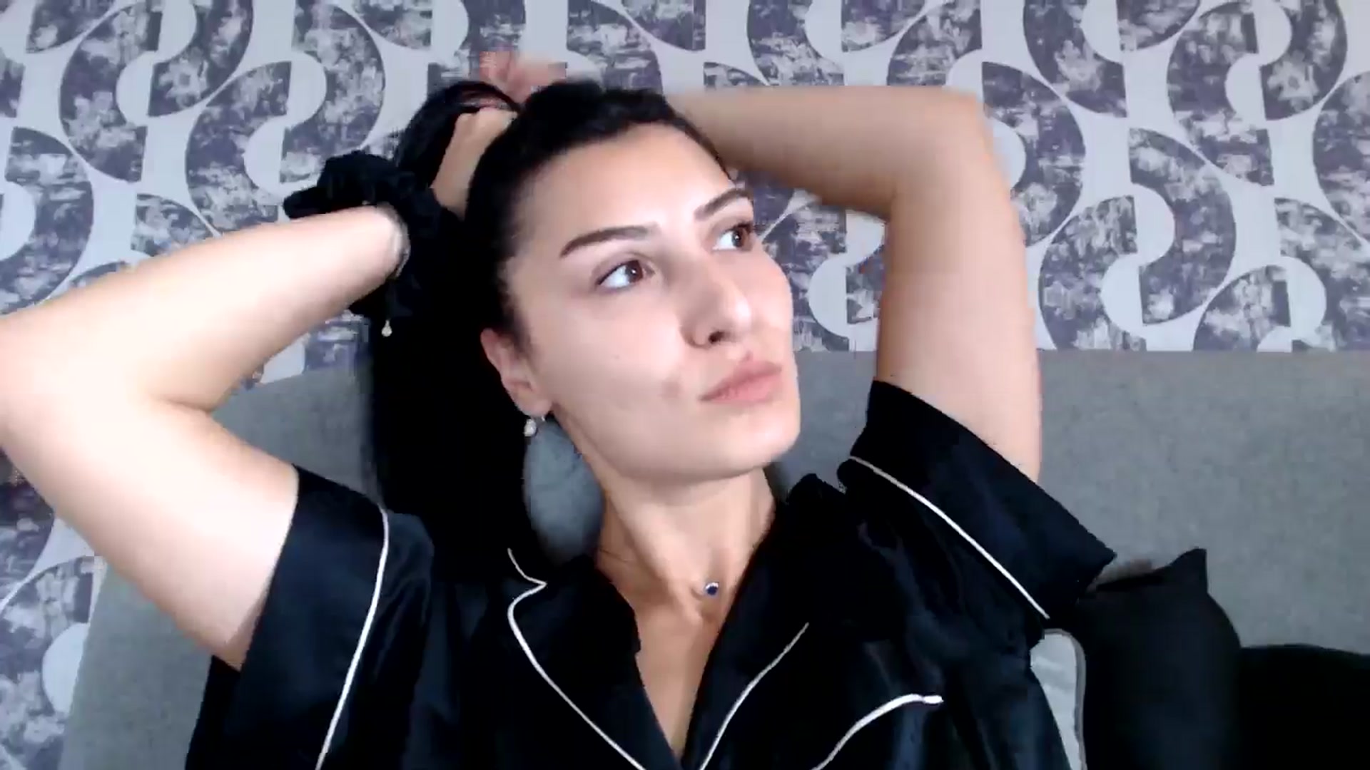 Gallery image thumbnail from LavIson's myfreecams stream on, 10/08/2024, 09:47 image 18 of 20