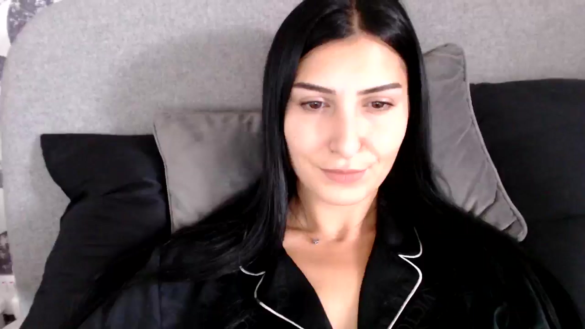 Gallery image thumbnail from LavIson's myfreecams stream on, 10/08/2024, 10:31 image 20 of 20