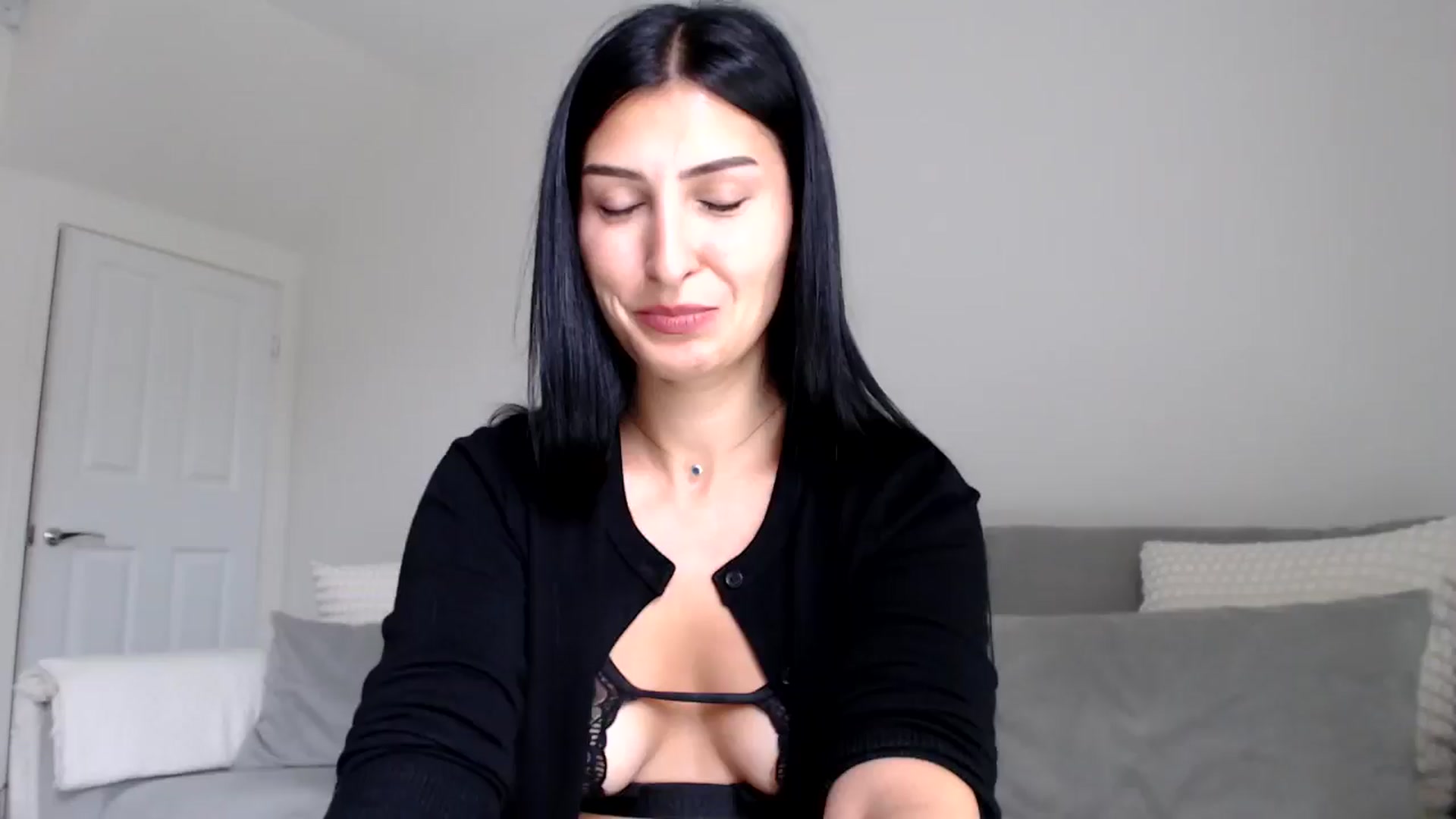 Gallery image thumbnail from LavIson's myfreecams stream on, 10/09/2024, 11:22 image 7 of 20