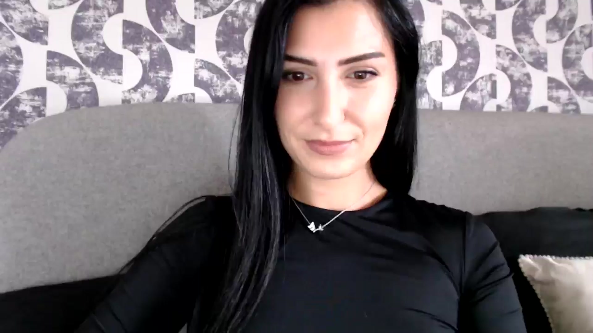 Gallery image thumbnail from LavIson's myfreecams stream on, 10/14/2024, 11:31 image 3 of 20