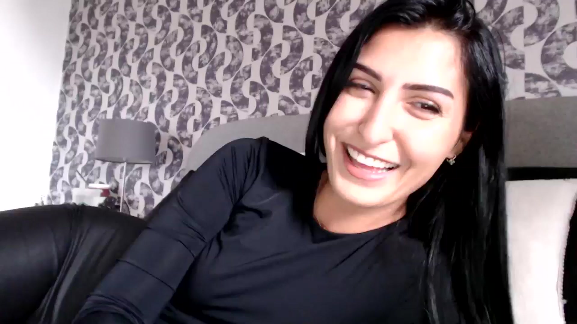 Gallery image thumbnail from LavIson's myfreecams stream on, 10/14/2024, 11:31 image 9 of 20