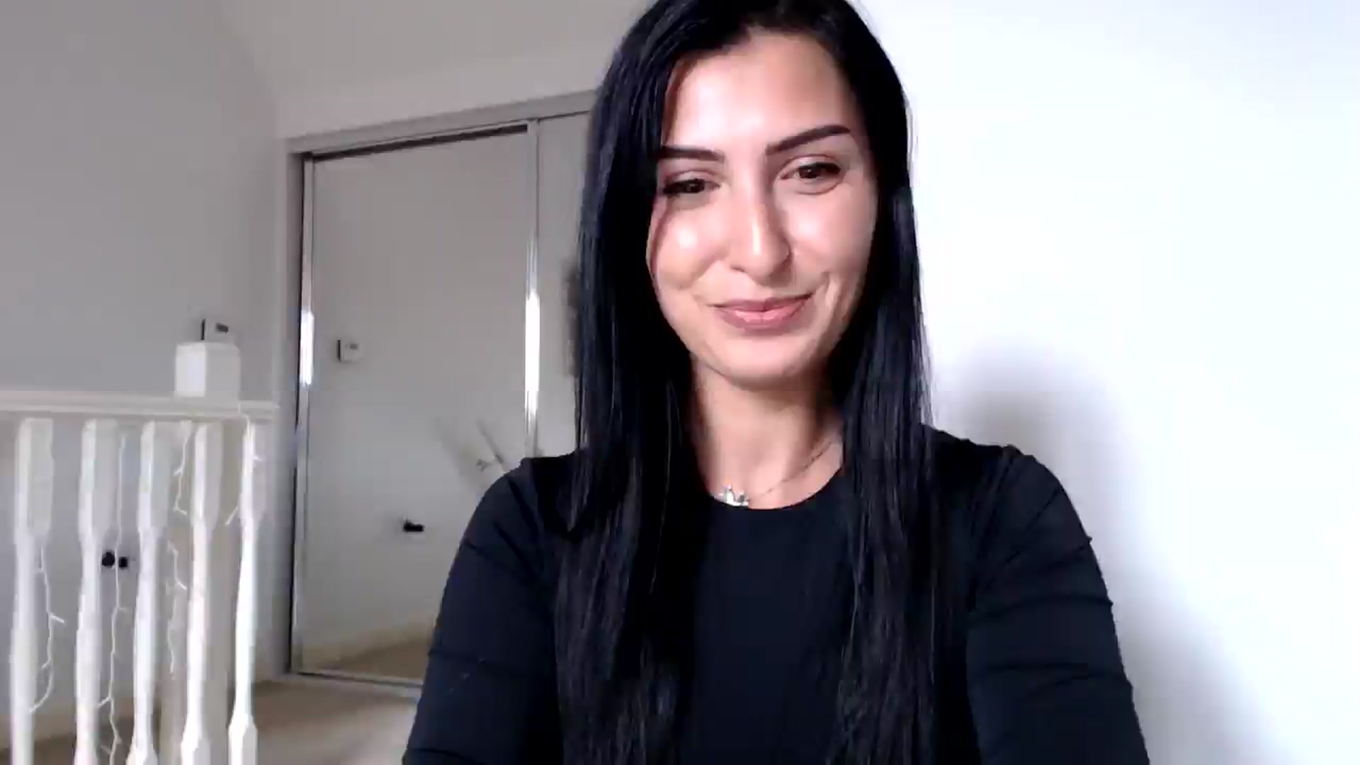 Gallery image thumbnail from LavIson's myfreecams stream on, 10/14/2024, 11:31 image 2 of 20