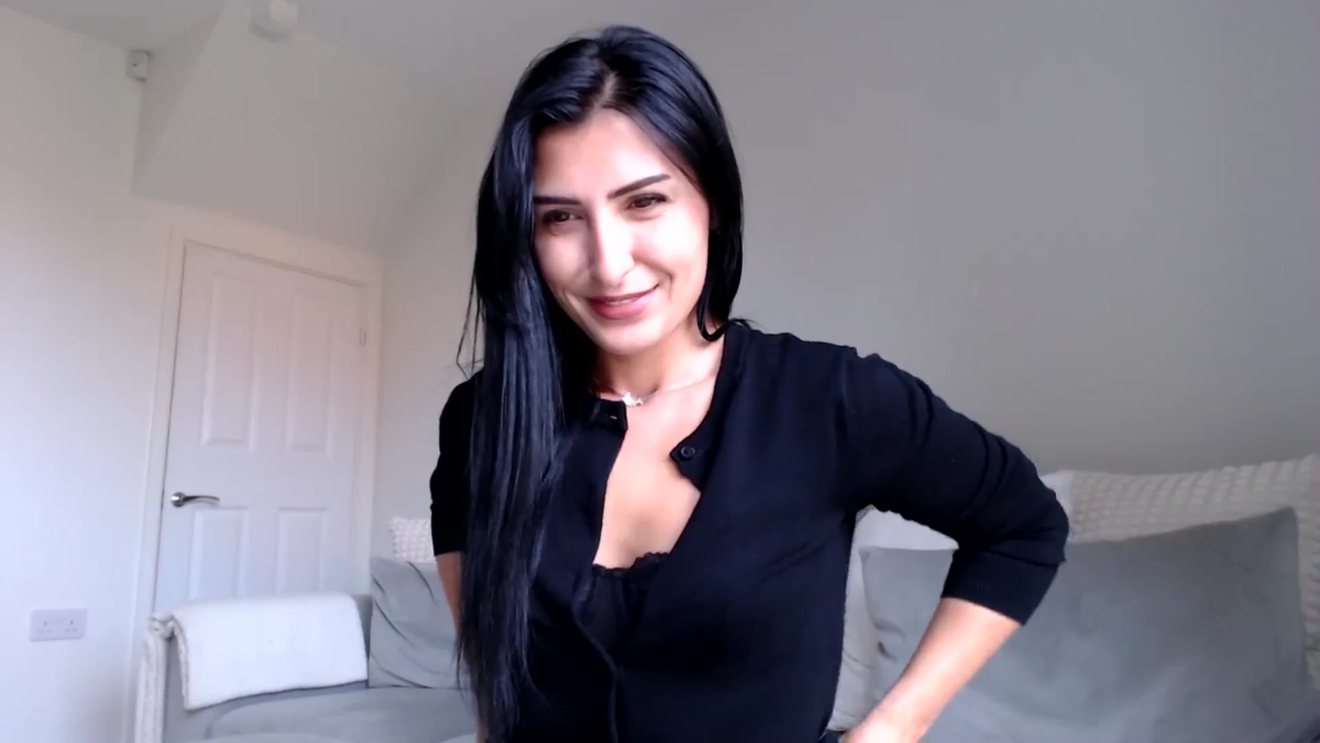 Gallery image thumbnail from LavIson's myfreecams stream on, 10/14/2024, 12:18 image 2 of 20