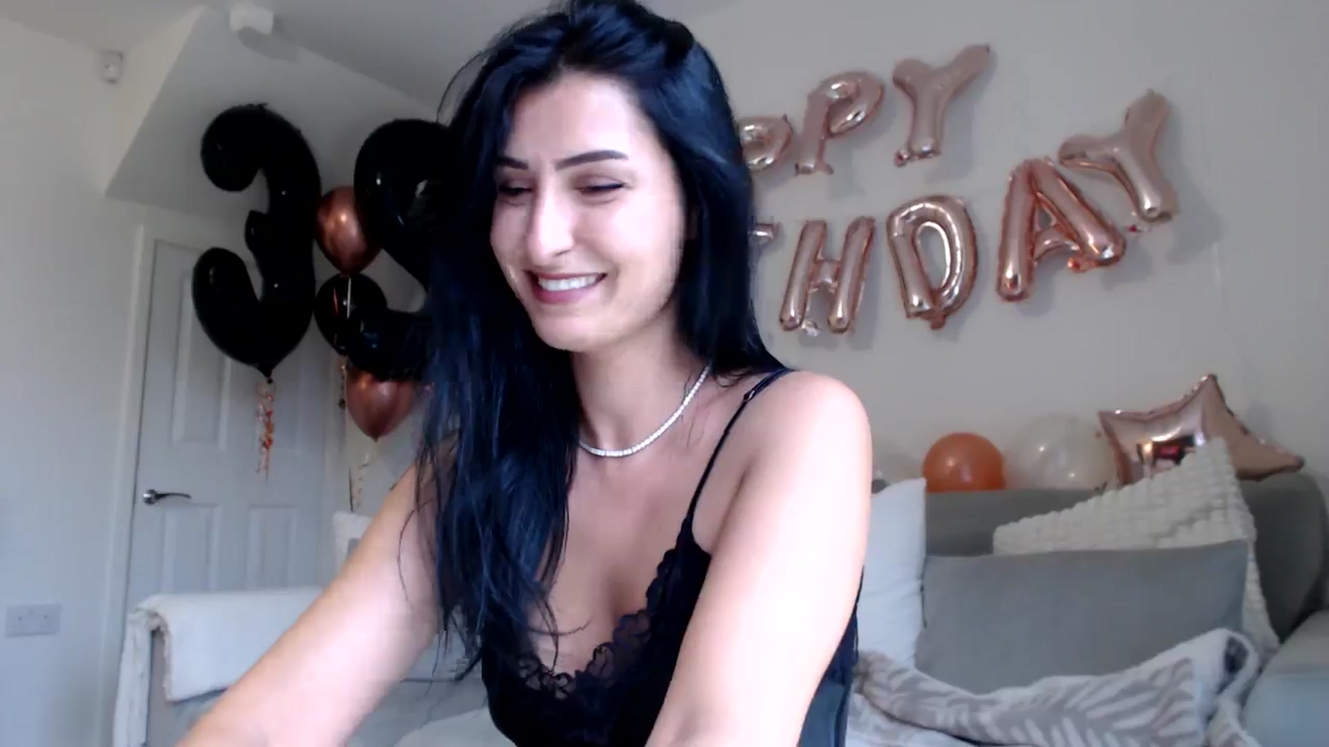 Gallery image thumbnail from LavIson's myfreecams stream on, 10/16/2024, 10:55 image 8 of 20