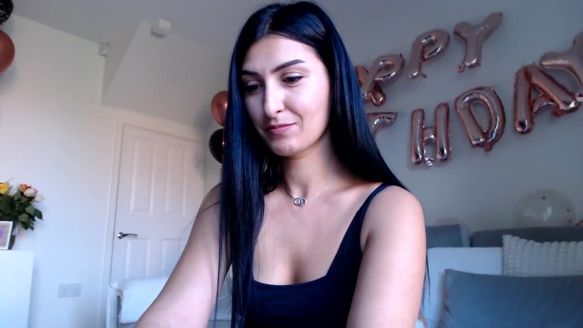 Gallery image thumbnail from LavIson's myfreecams stream on, 10/17/2024, 12:32 image 5 of 20
