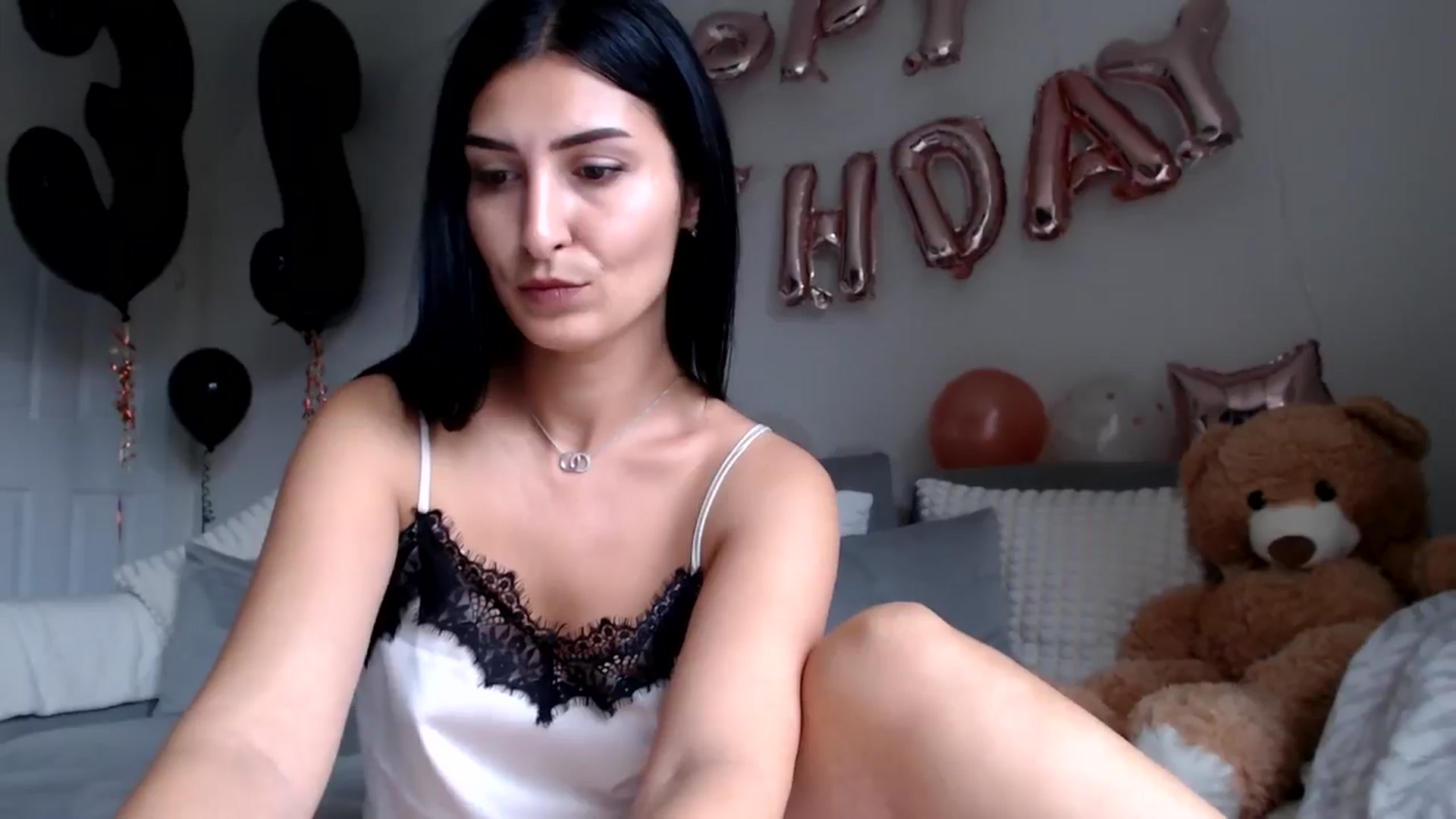 Gallery image thumbnail from LavIson's myfreecams stream on, 10/18/2024, 10:16 image 15 of 20