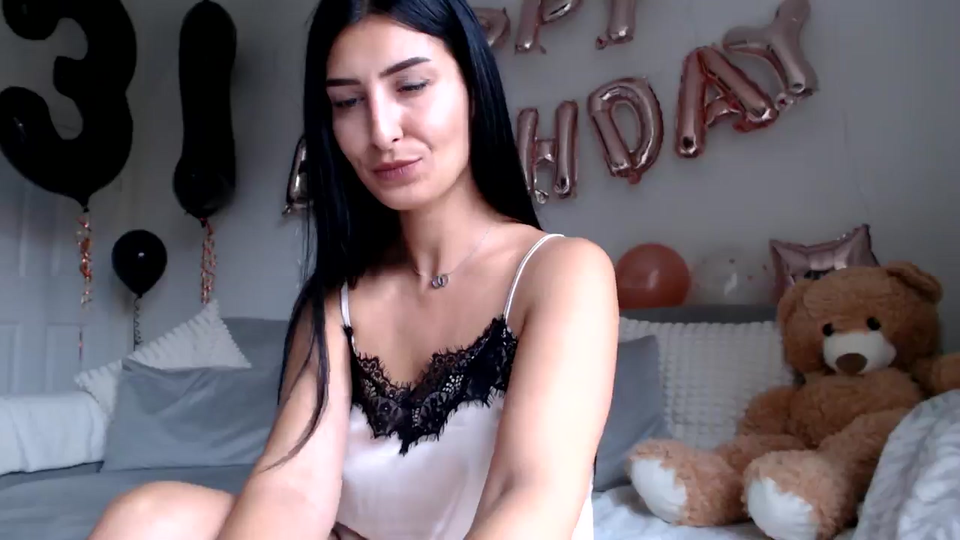 Gallery image thumbnail from LavIson's myfreecams stream on, 10/18/2024, 10:16 image 20 of 20