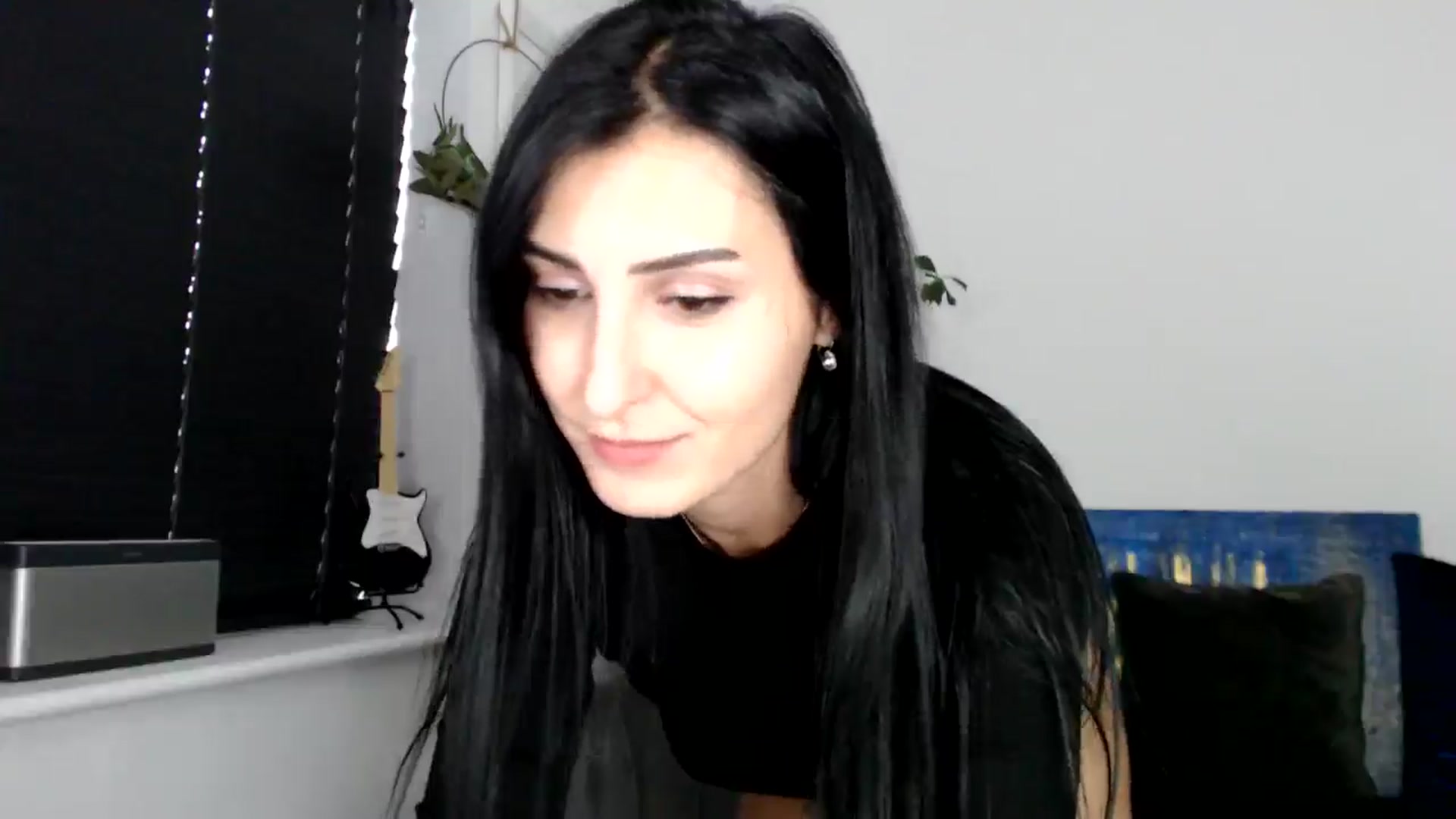 Gallery image thumbnail from LavIson's myfreecams stream on, 11/04/2024, 15:03 image 15 of 20