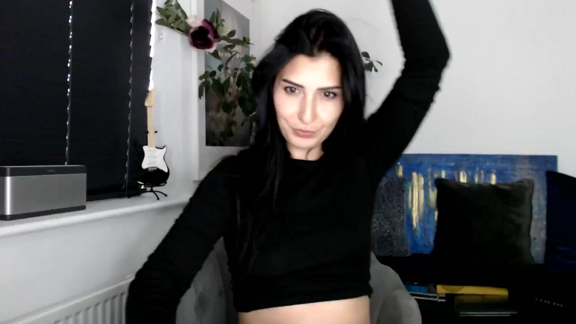 Gallery image thumbnail from LavIson's myfreecams stream on, 11/04/2024, 15:45 image 2 of 20