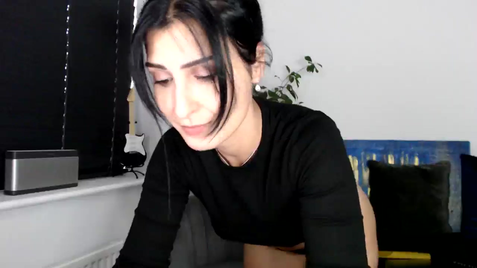 Gallery image thumbnail from LavIson's myfreecams stream on, 11/04/2024, 15:45 image 9 of 20