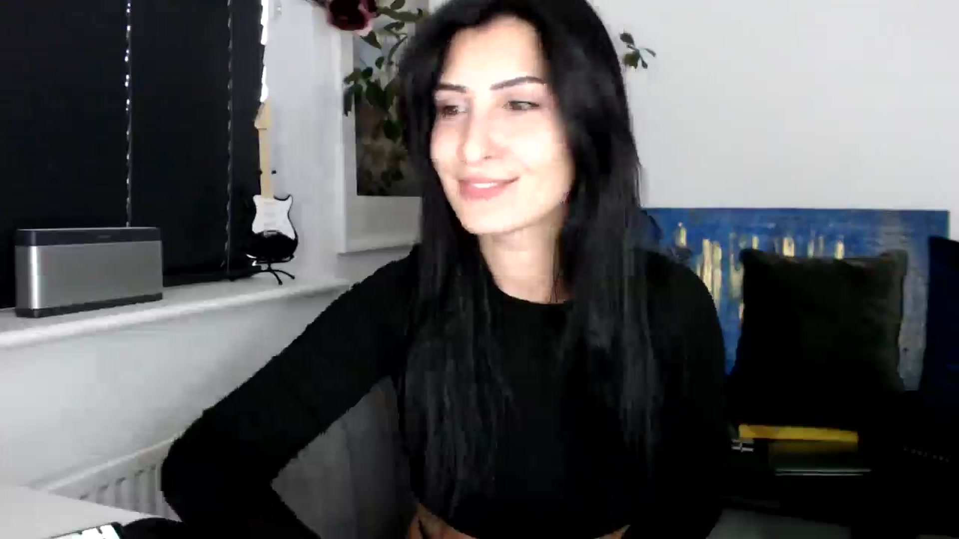 Gallery image thumbnail from LavIson's myfreecams stream on, 11/04/2024, 15:45 image 4 of 20