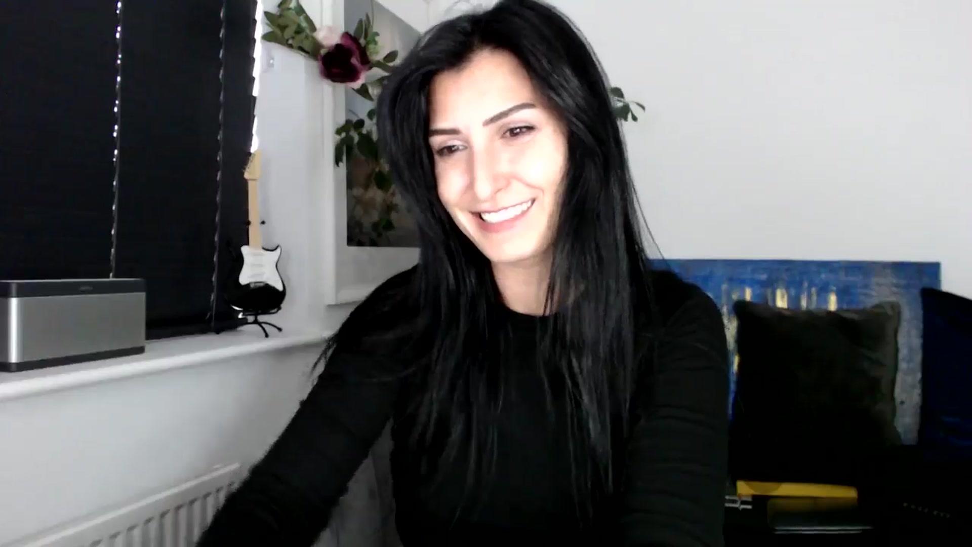 Gallery image thumbnail from LavIson's myfreecams stream on, 11/04/2024, 15:45 image 3 of 20
