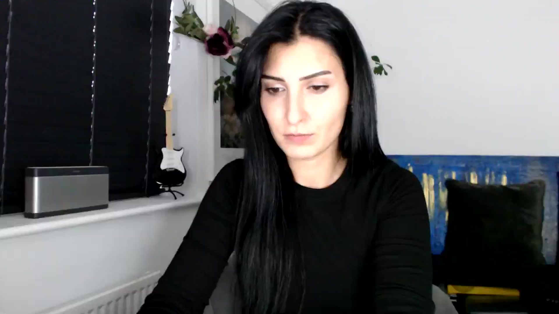 Gallery image thumbnail from LavIson's myfreecams stream on, 11/04/2024, 15:57 image 12 of 20