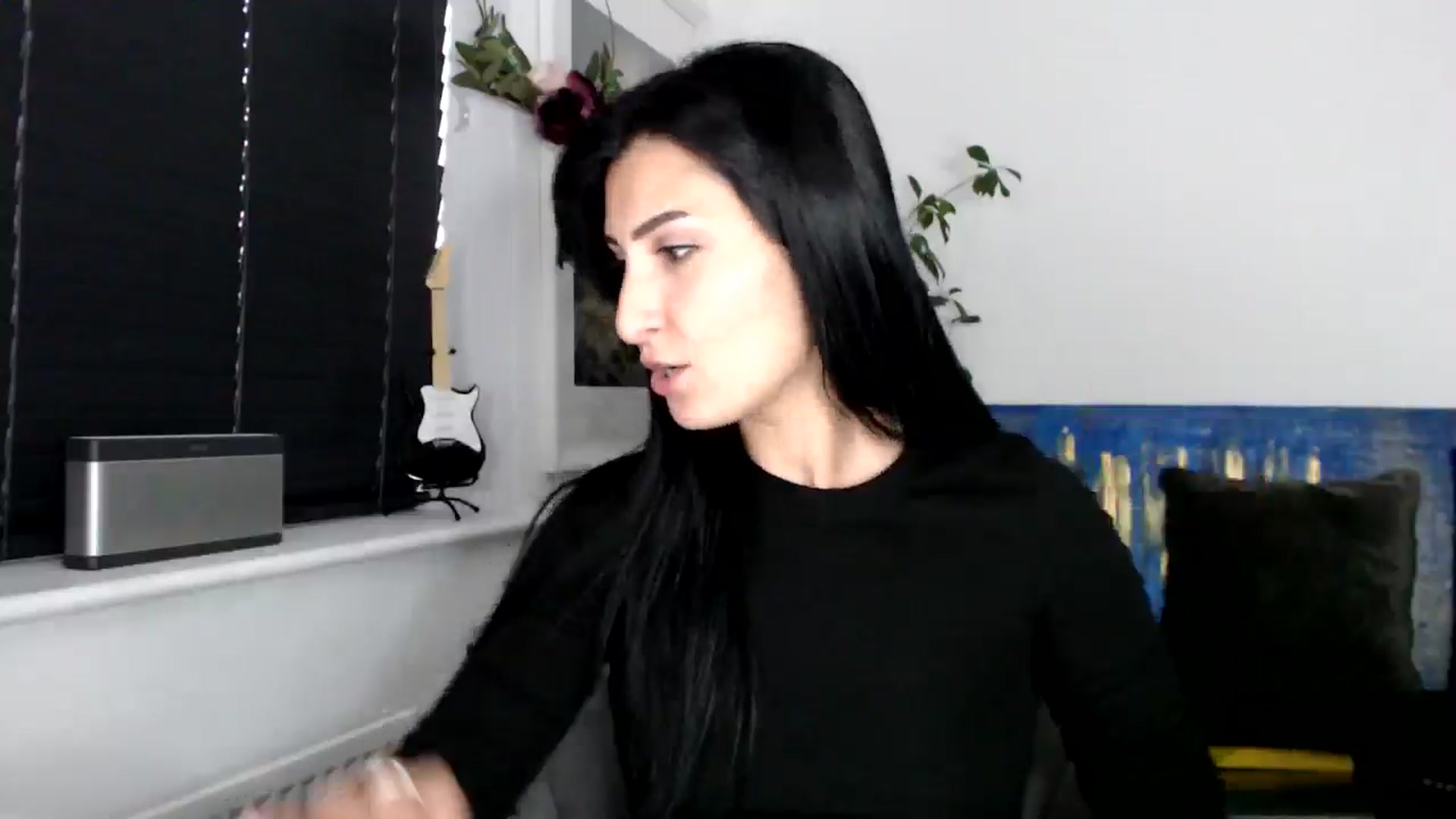 Gallery image thumbnail from LavIson's myfreecams stream on, 11/04/2024, 15:57 image 18 of 20
