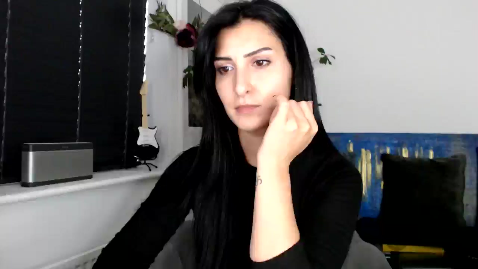 Gallery image thumbnail from LavIson's myfreecams stream on, 11/04/2024, 15:57 image 4 of 20