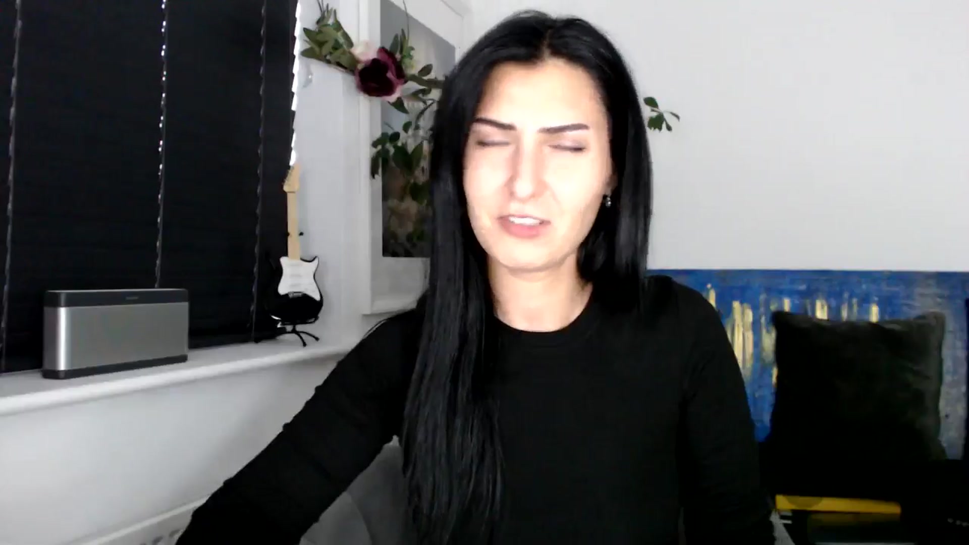 Gallery image thumbnail from LavIson's myfreecams stream on, 11/04/2024, 15:57 image 19 of 20