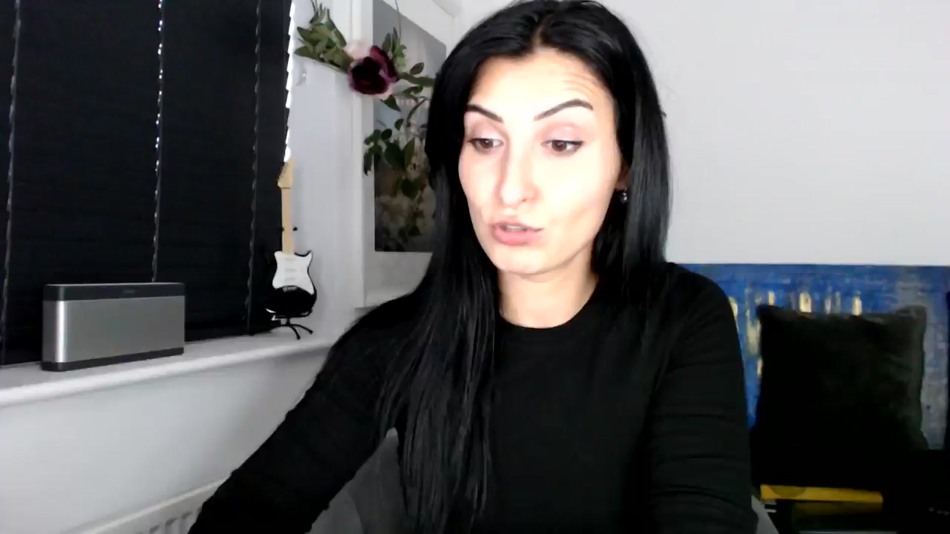 Gallery image thumbnail from LavIson's myfreecams stream on, 11/04/2024, 15:57 image 17 of 20