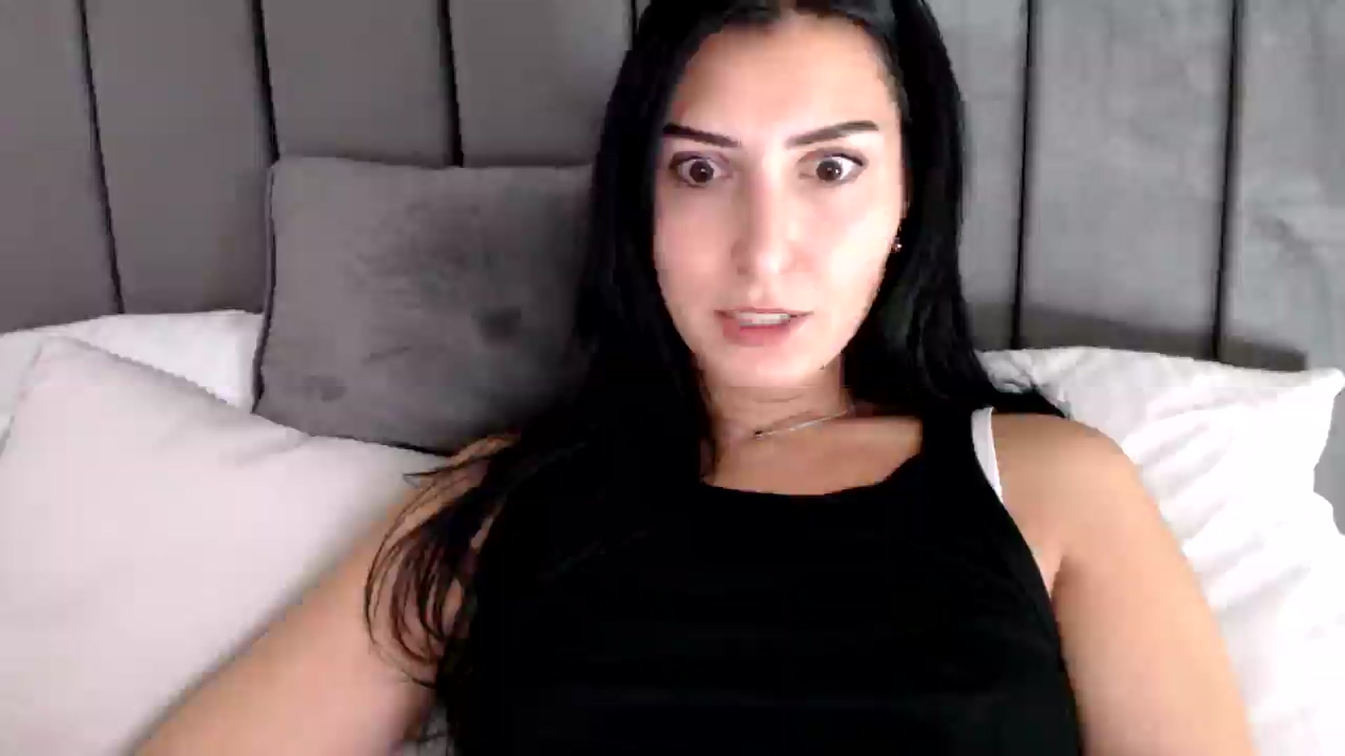 Gallery image thumbnail from LavIson's myfreecams stream on, 11/07/2024, 11:18 image 9 of 20
