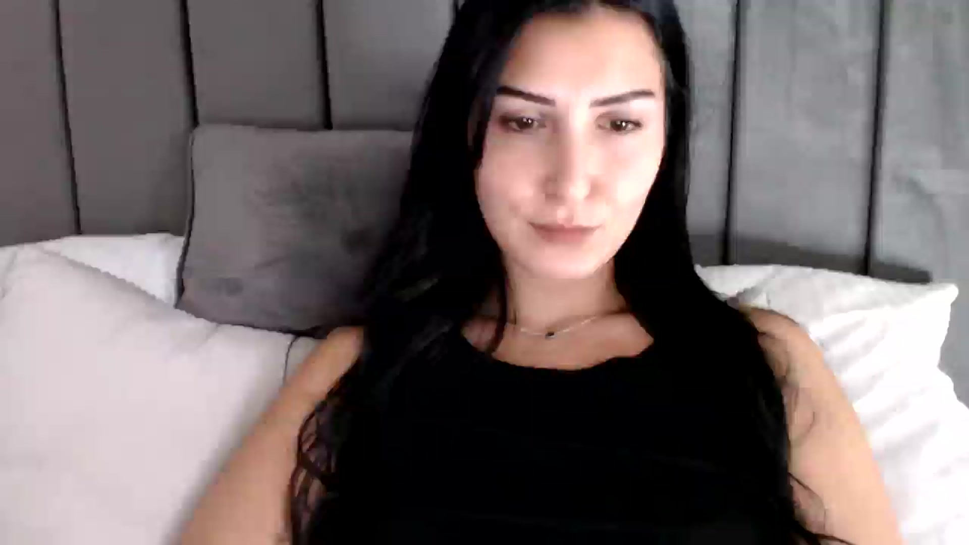 Gallery image thumbnail from LavIson's myfreecams stream on, 11/07/2024, 11:18 image 7 of 20