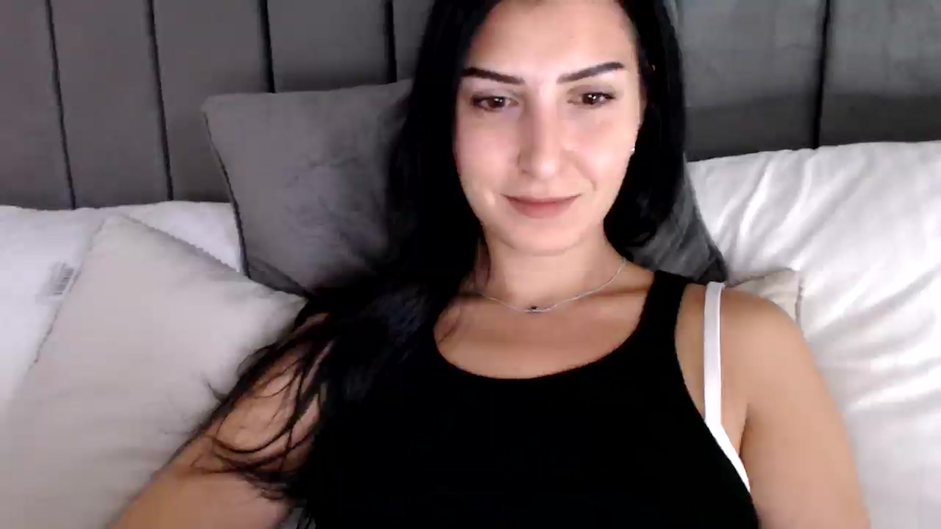 Gallery image thumbnail from LavIson's myfreecams stream on, 11/07/2024, 11:18 image 12 of 20