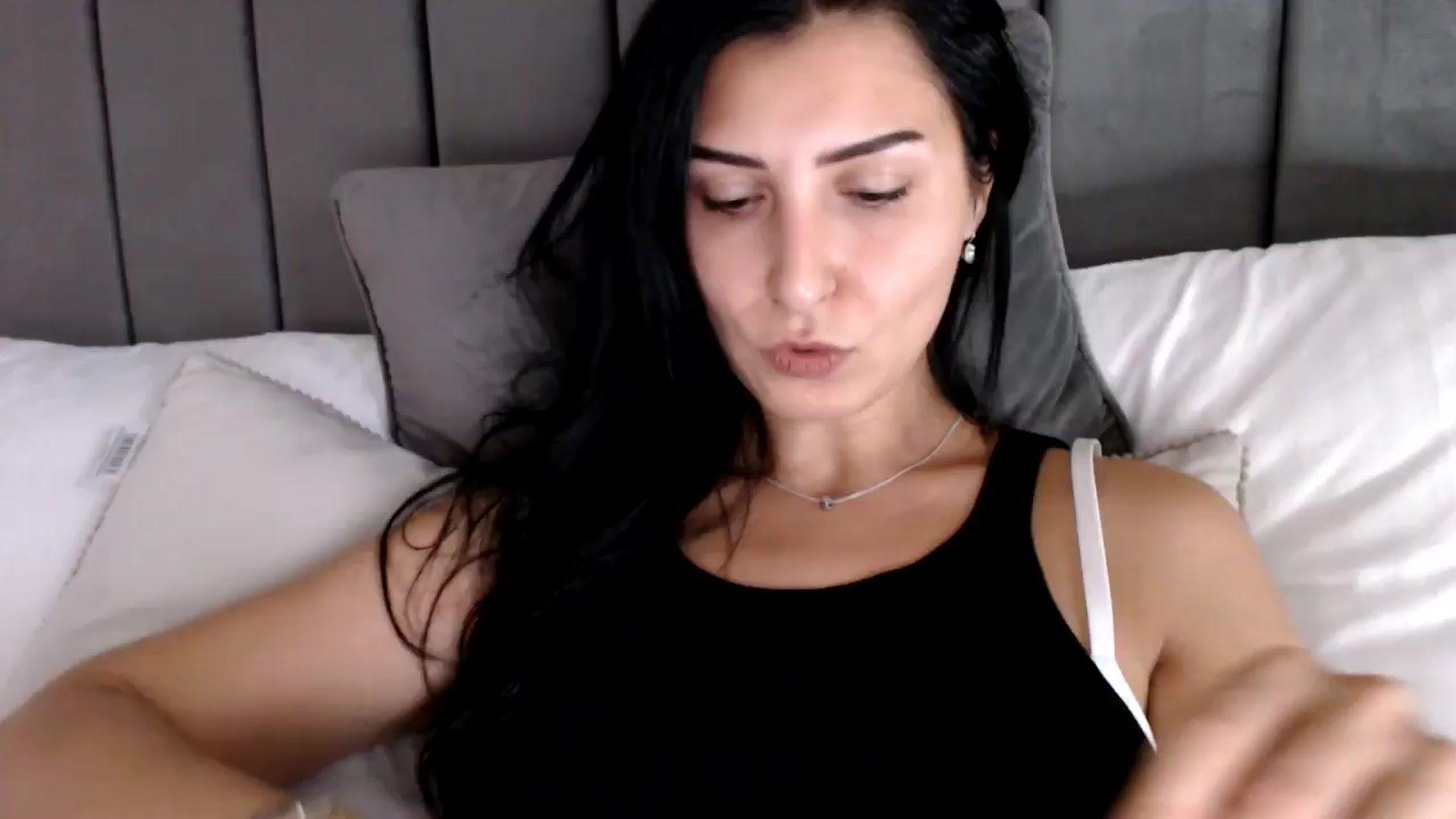 Gallery image thumbnail from LavIson's myfreecams stream on, 11/07/2024, 11:18 image 13 of 20