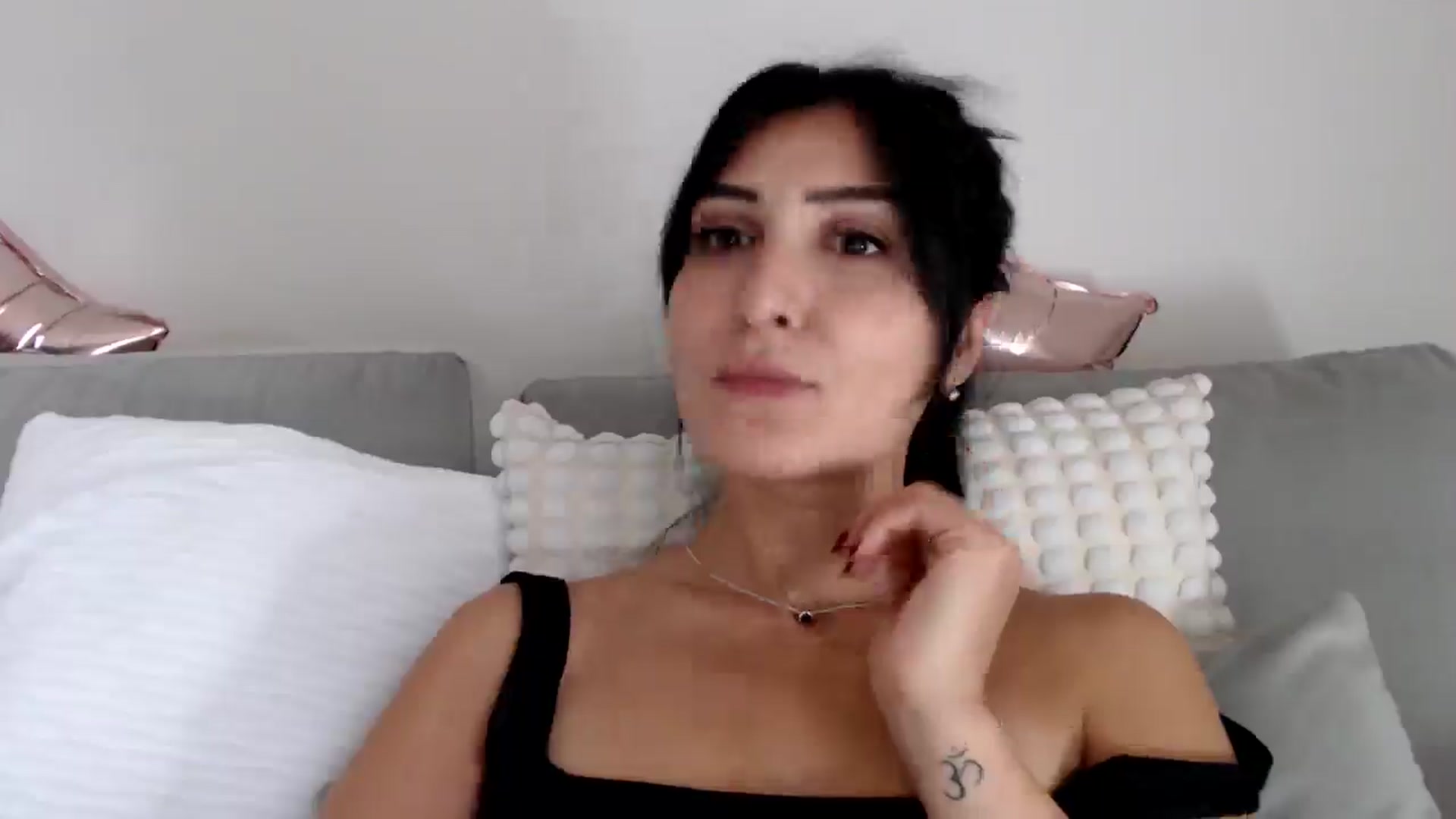 Gallery image thumbnail from LavIson's myfreecams stream on, 11/08/2024, 12:56 image 11 of 20