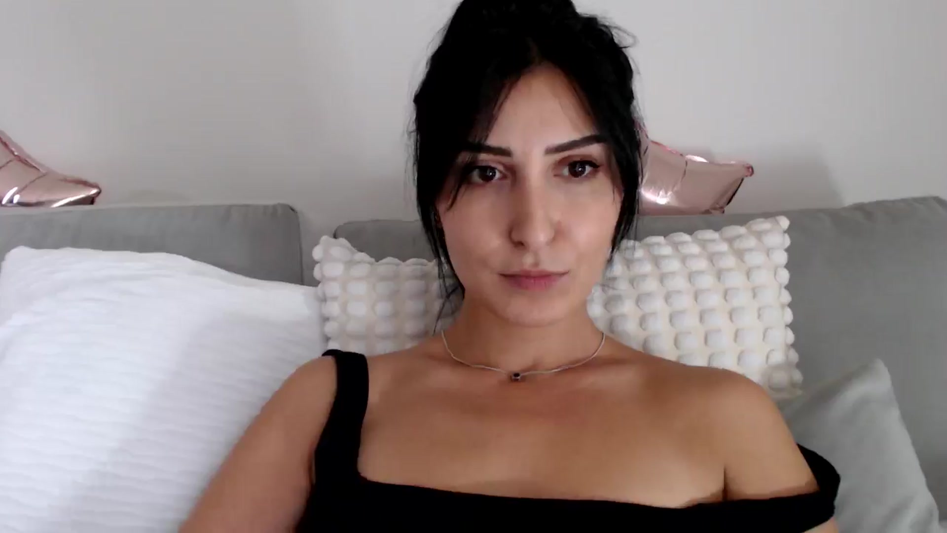 Gallery image thumbnail from LavIson's myfreecams stream on, 11/08/2024, 12:56 image 9 of 20