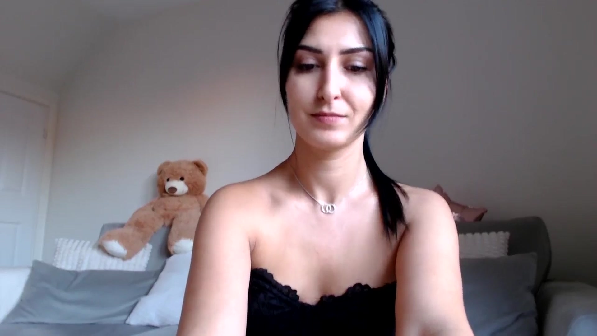Gallery image thumbnail from LavIson's myfreecams stream on, 11/11/2024, 14:56 image 16 of 20
