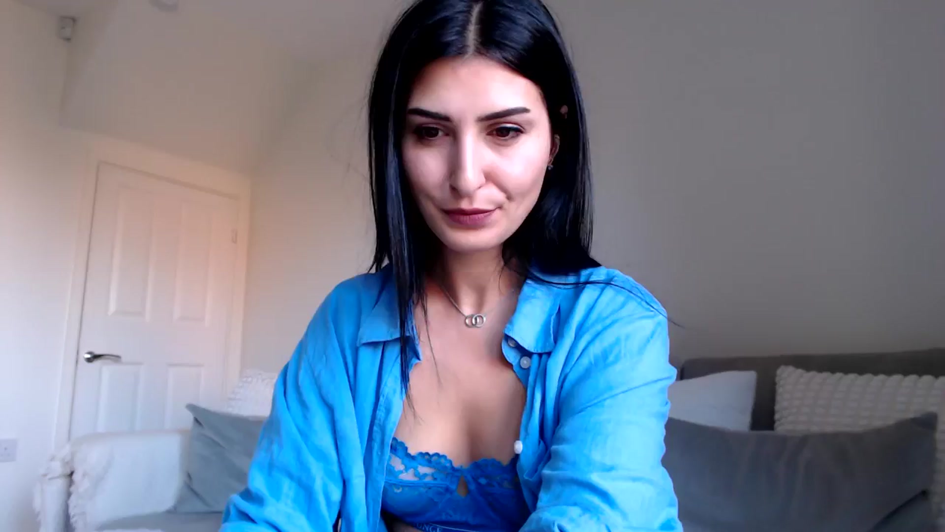 Gallery image thumbnail from LavIson's myfreecams stream on, 11/13/2024, 12:08 image 19 of 20