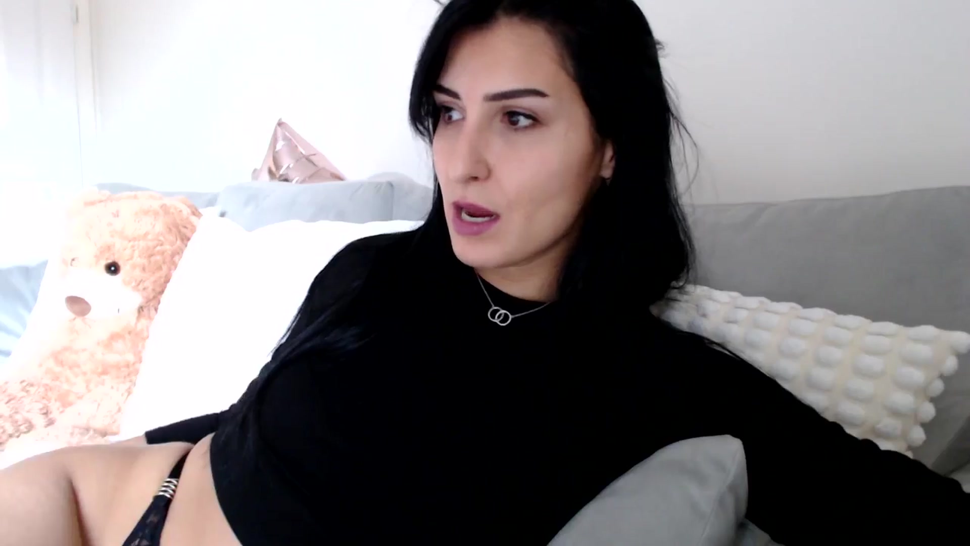 Gallery image thumbnail from LavIson's myfreecams stream on, 11/13/2024, 14:48 image 15 of 20