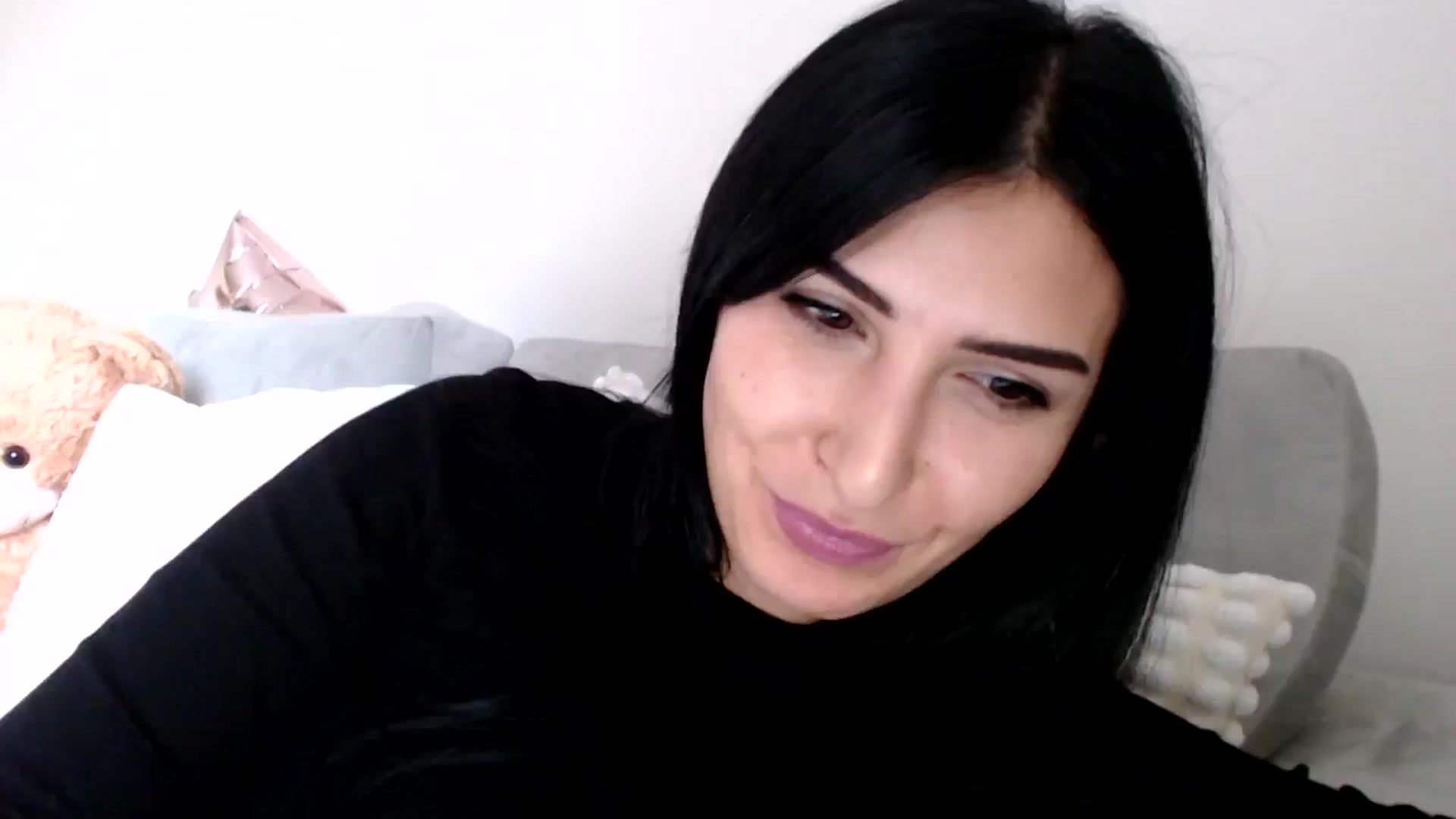Gallery image thumbnail from LavIson's myfreecams stream on, 11/13/2024, 15:04 image 19 of 20