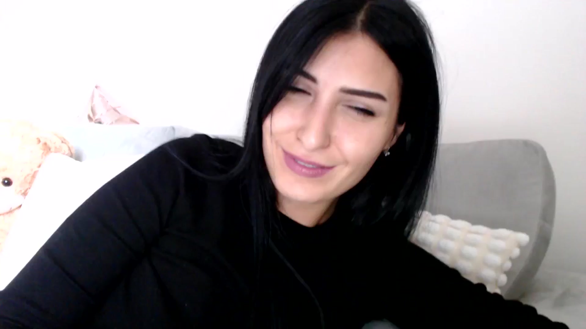 Gallery image thumbnail from LavIson's myfreecams stream on, 11/13/2024, 15:04 image 17 of 20